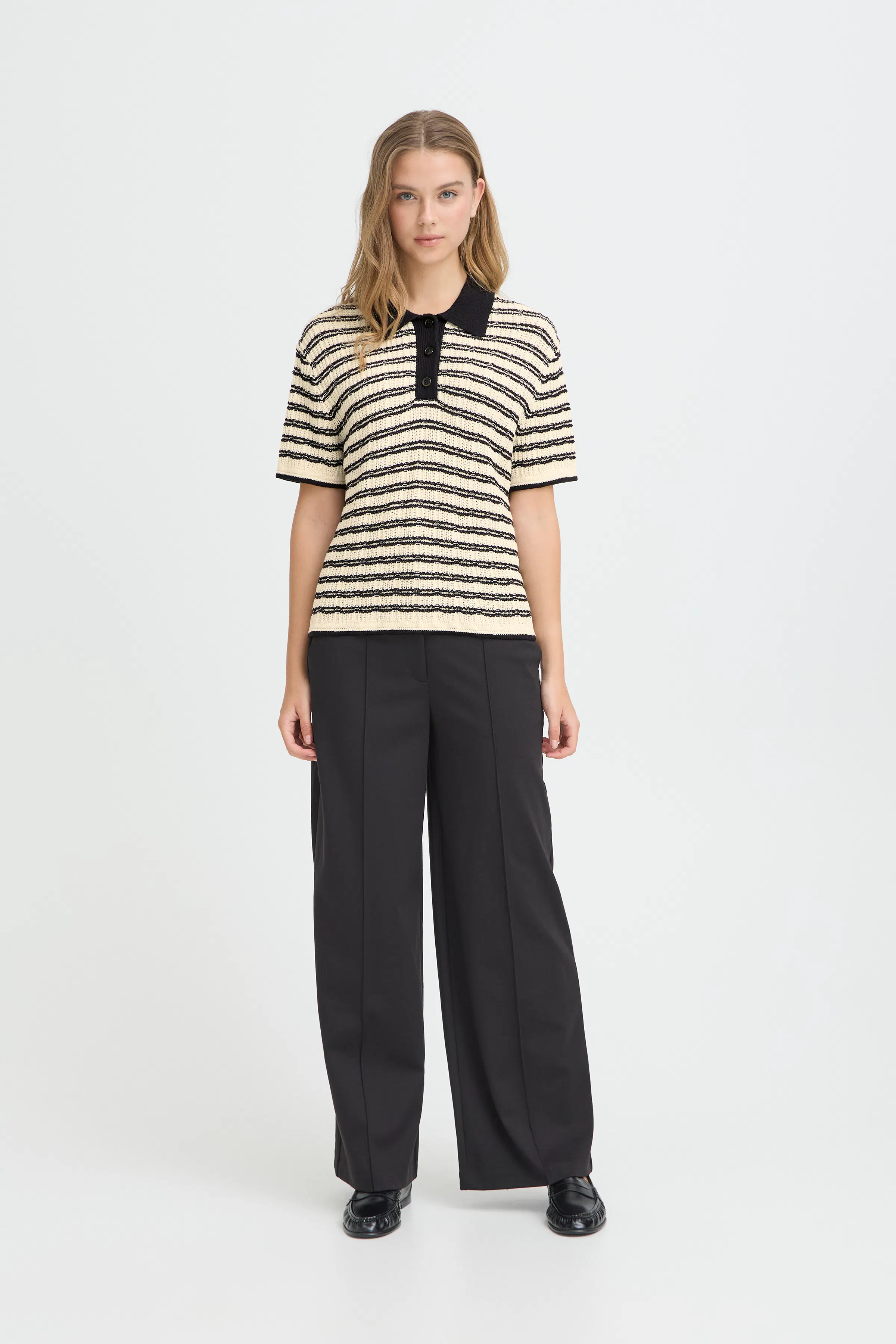 IHCHANY Pullover LOOKBOOK FRONT 20125166-900004033