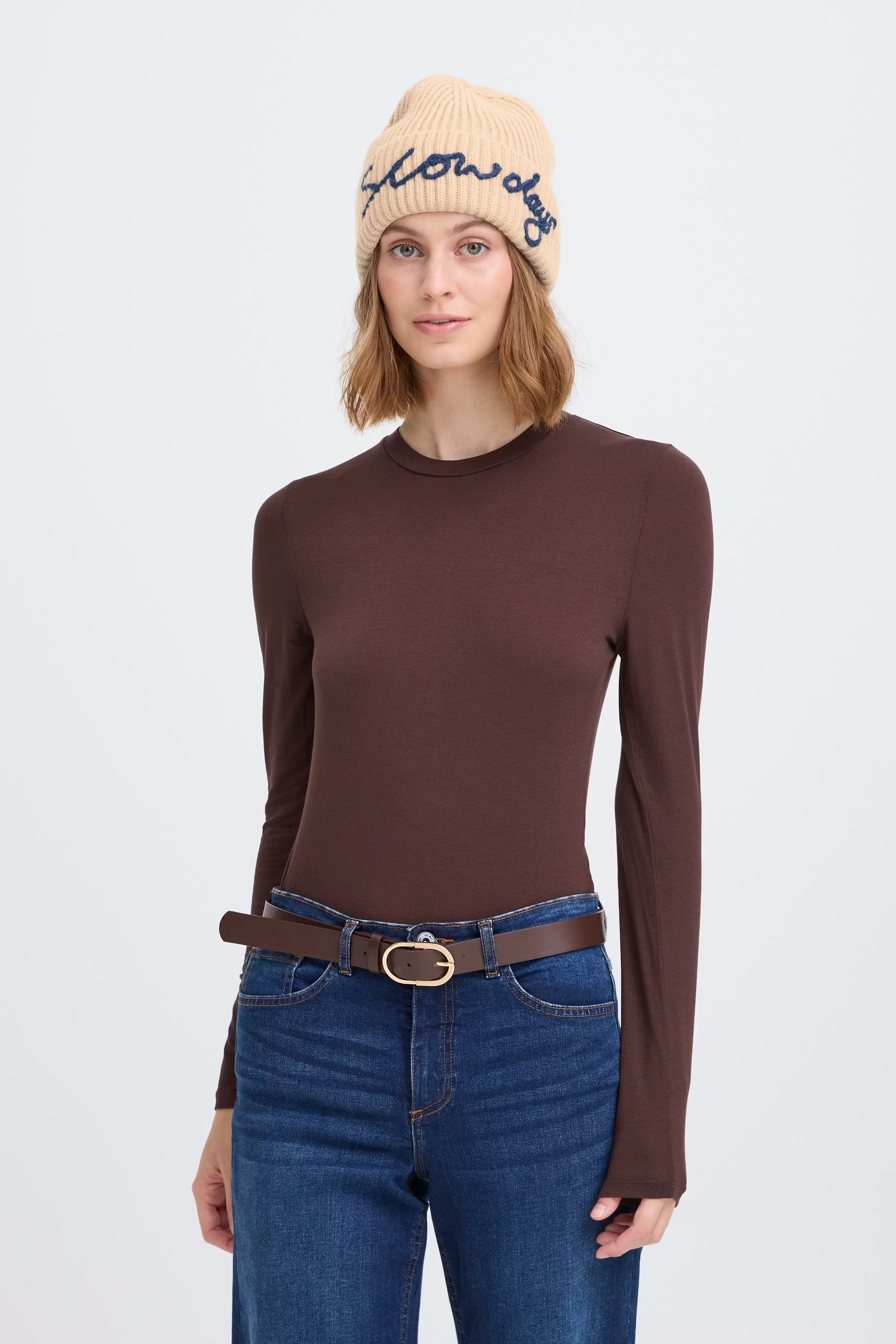 IAMELIS Hatt LOOKBOOK FRONT 20124779-151116