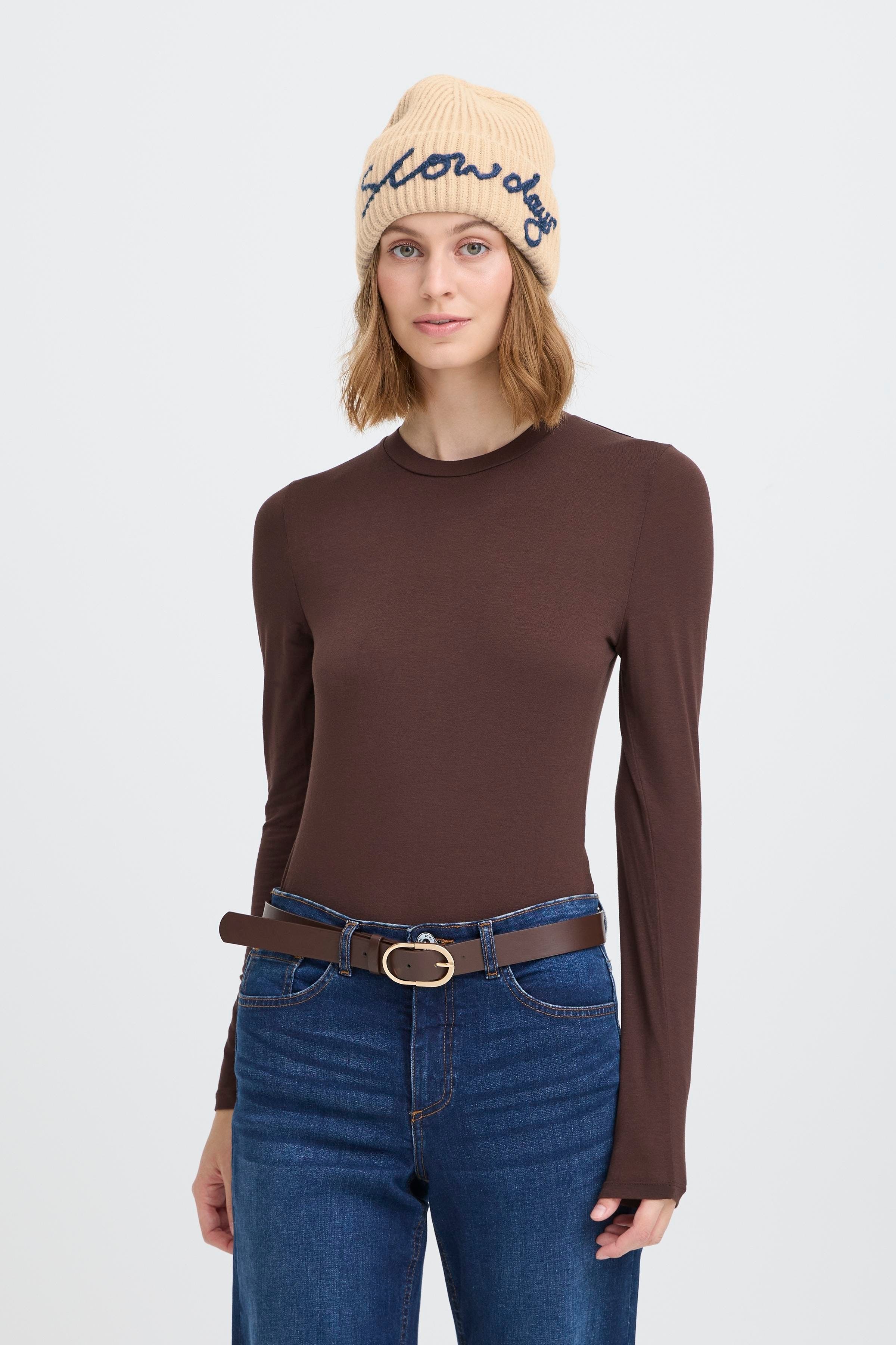 IAMELIS Hood LOOKBOOK FRONT 20124779-151116