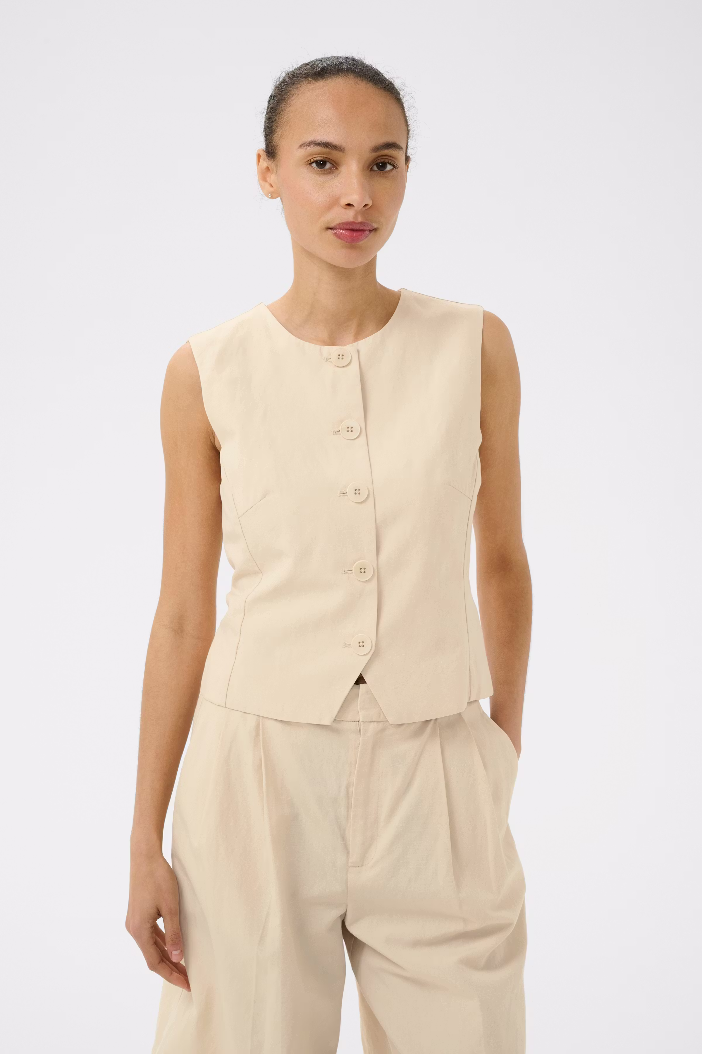 BenittaPW Vest LOOKBOOK FRONT 30310511-130907