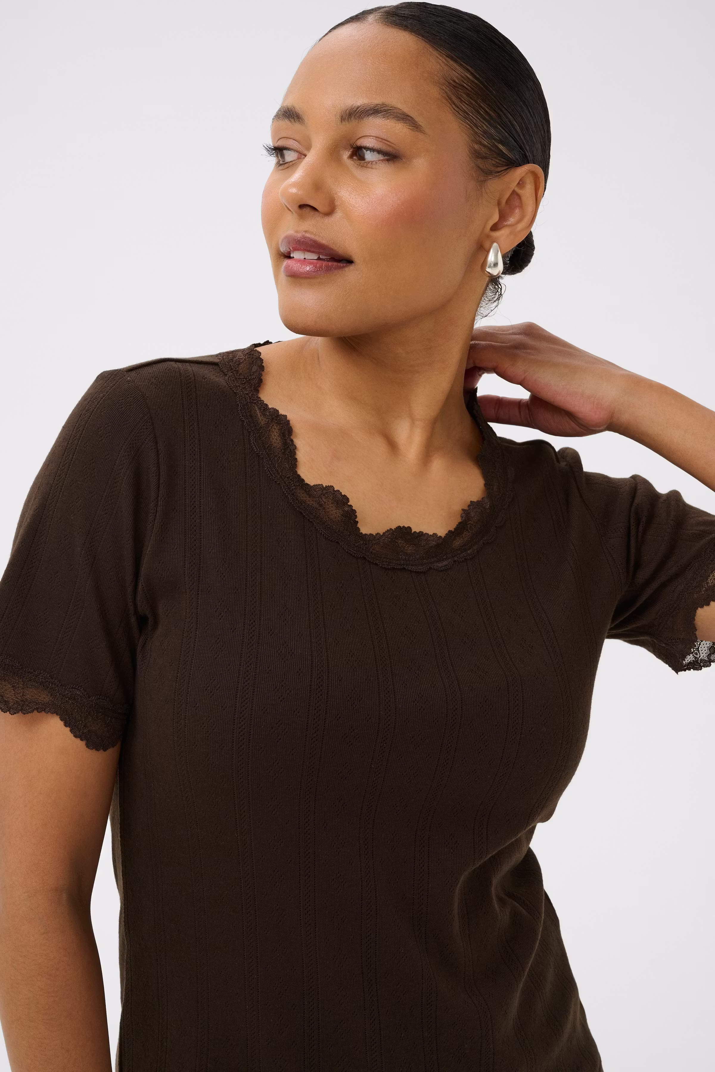 KAdina T-shirt LOOKBOOK DETAIL 10512404-190915