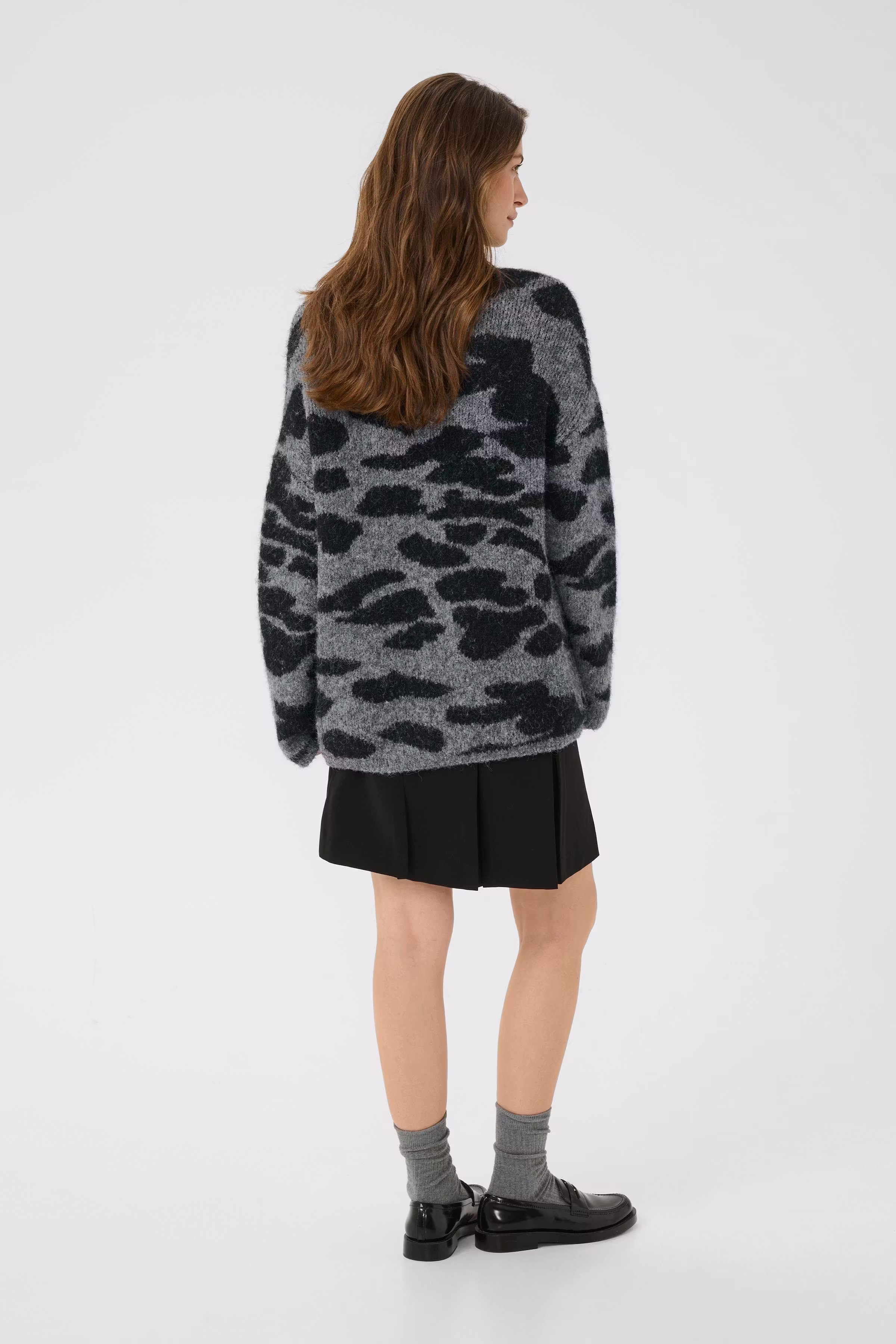 CRElmas Pullover LOOKBOOK BACK 10614246-108460