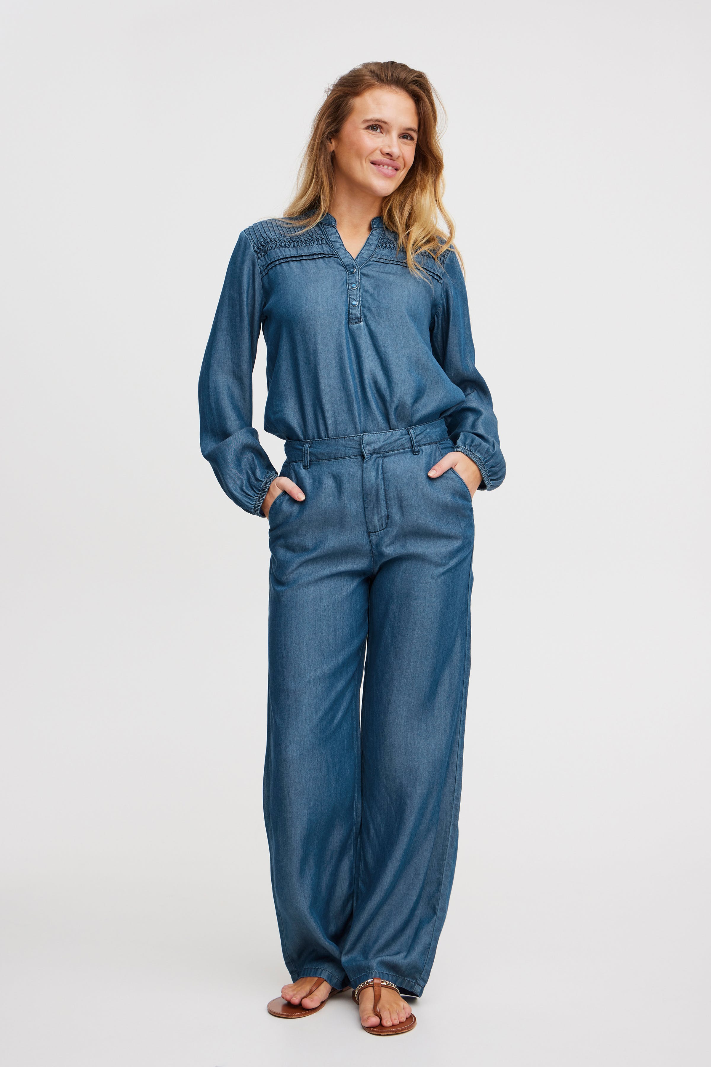 PZGAJA High Waist Wide Leg Broek LOOKBOOK FRONT 50207931-200005