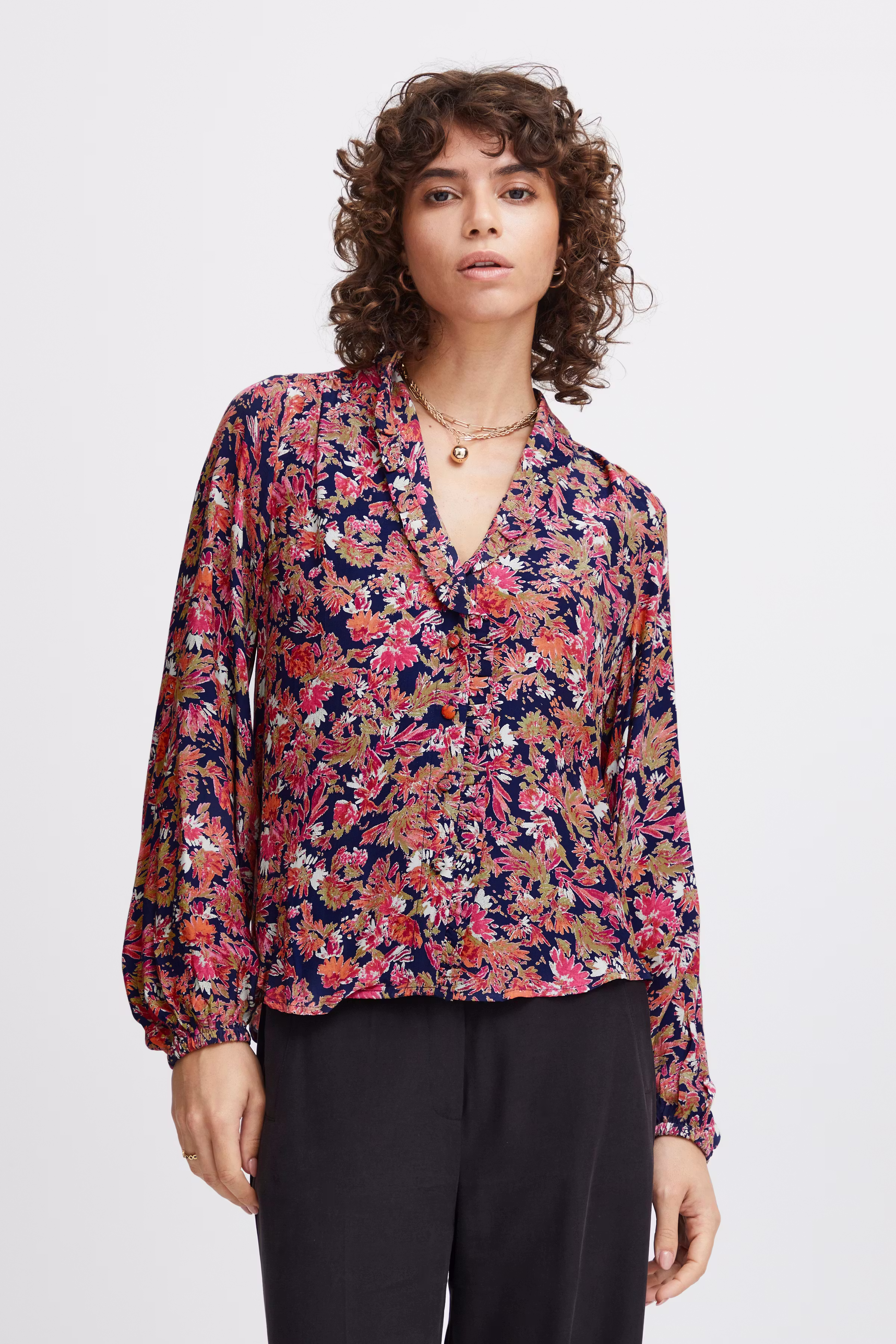 IRMINDA Shirt LOOKBOOK FRONT 20119469-202388