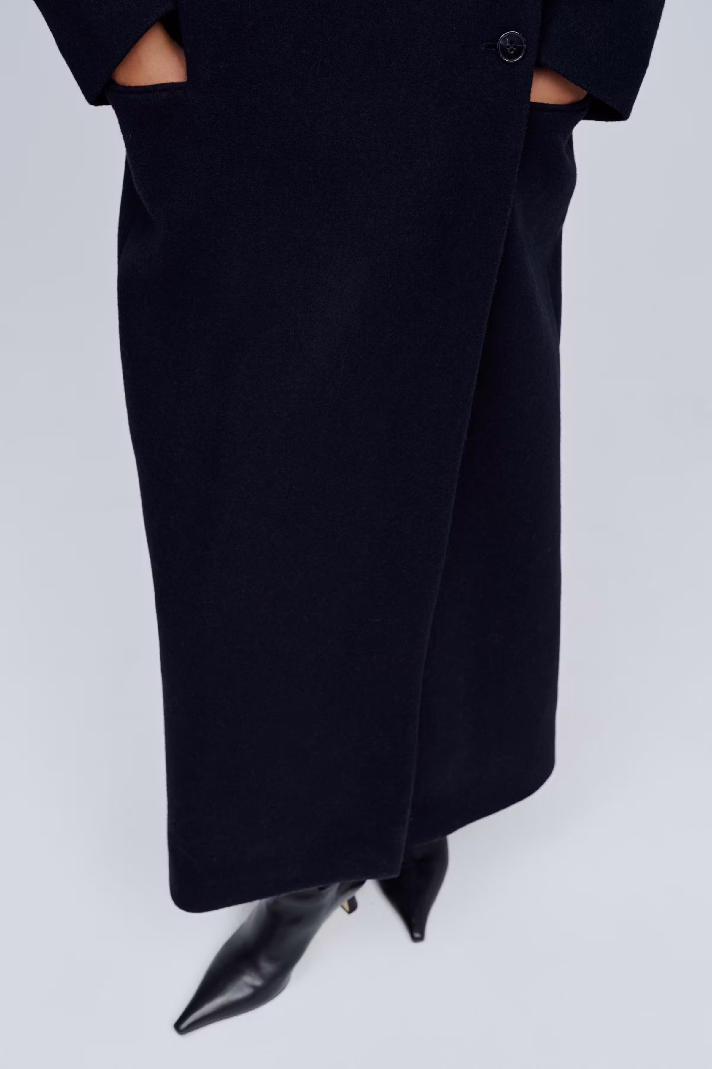 IOClio Coat LOOKBOOK FRONT 30600047-BL900