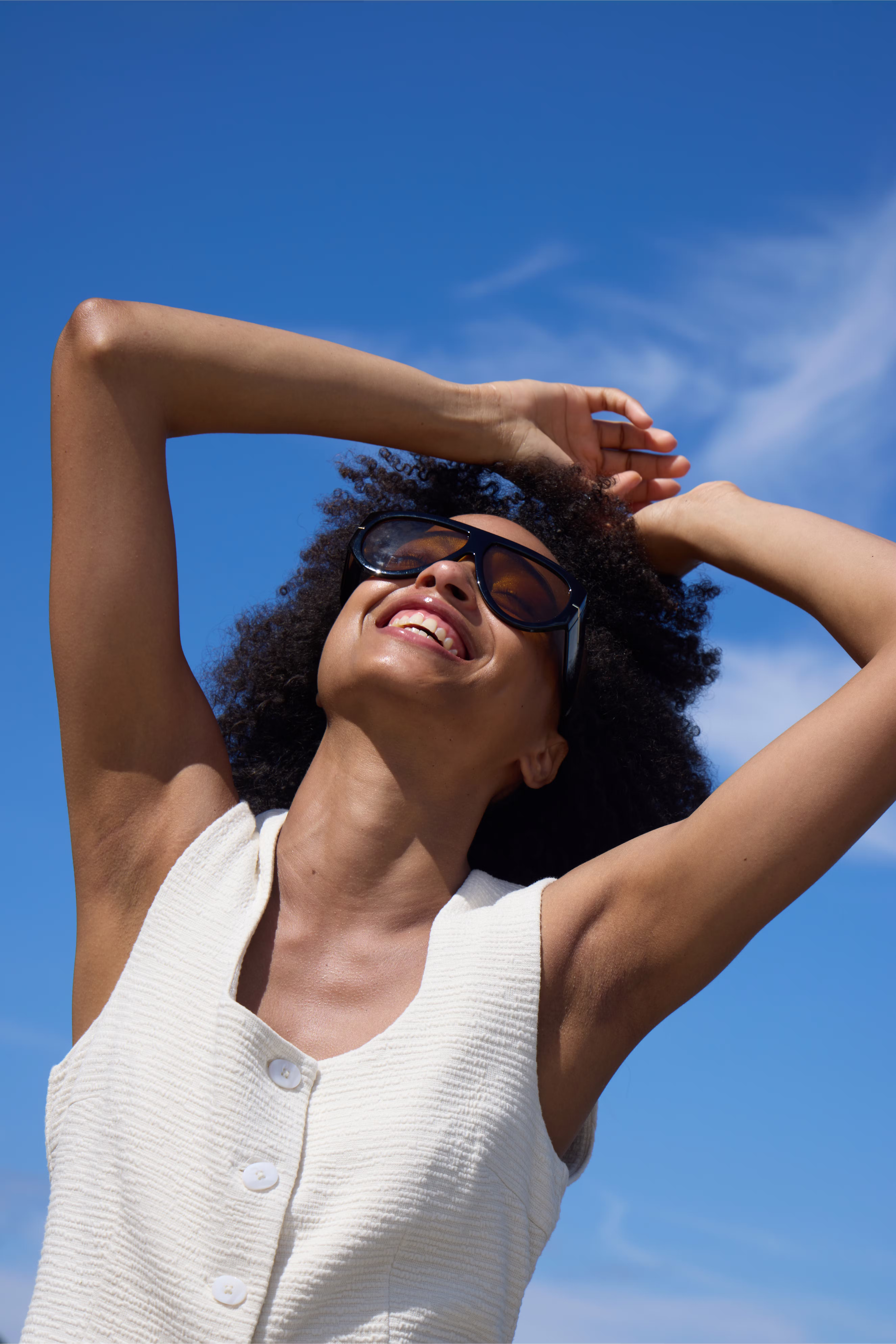 IHKATE Vest LOCATION NONE 20125612-124301