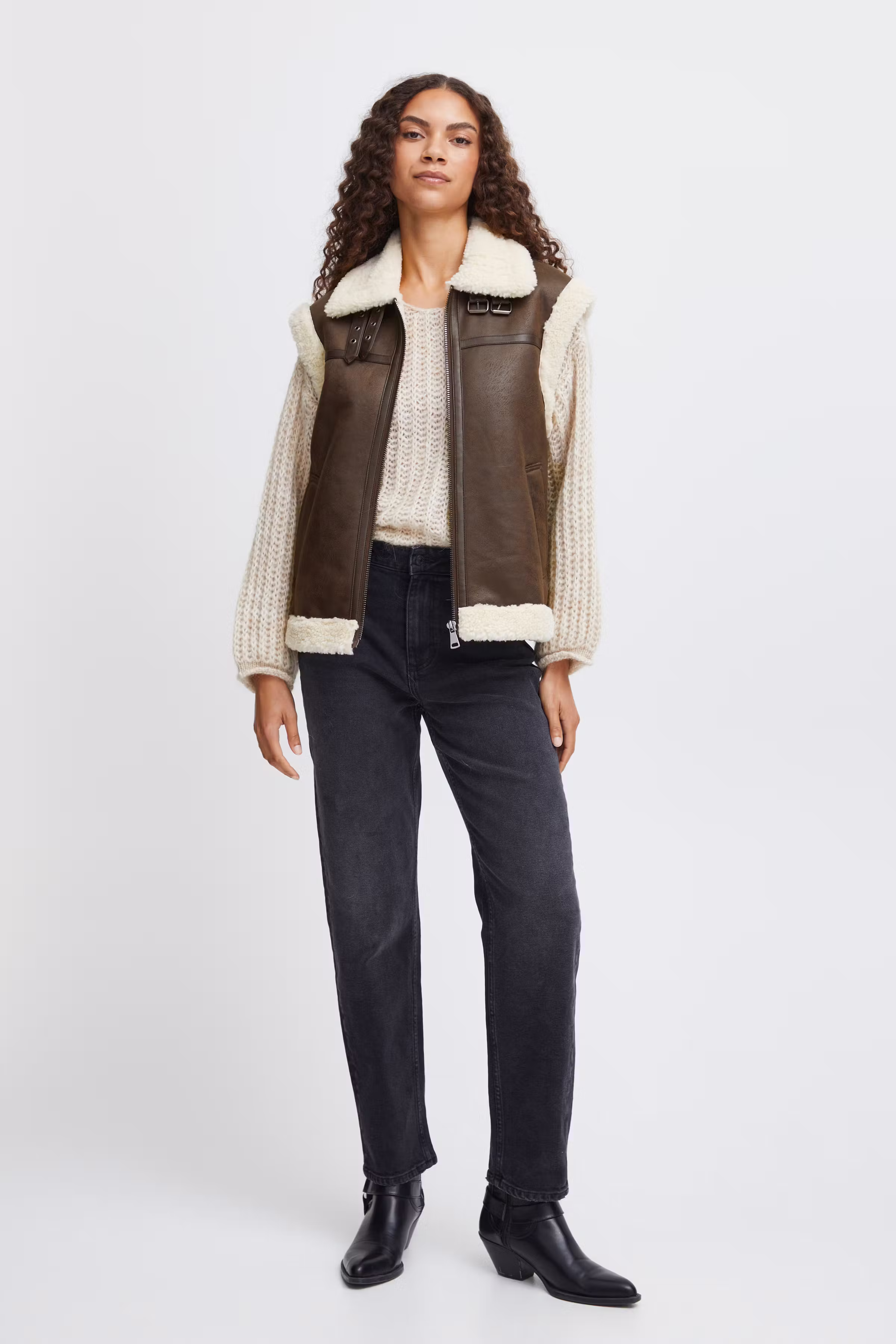 BYASANNE Weste oberbekleidung LOOKBOOK FRONT 20815125-203292