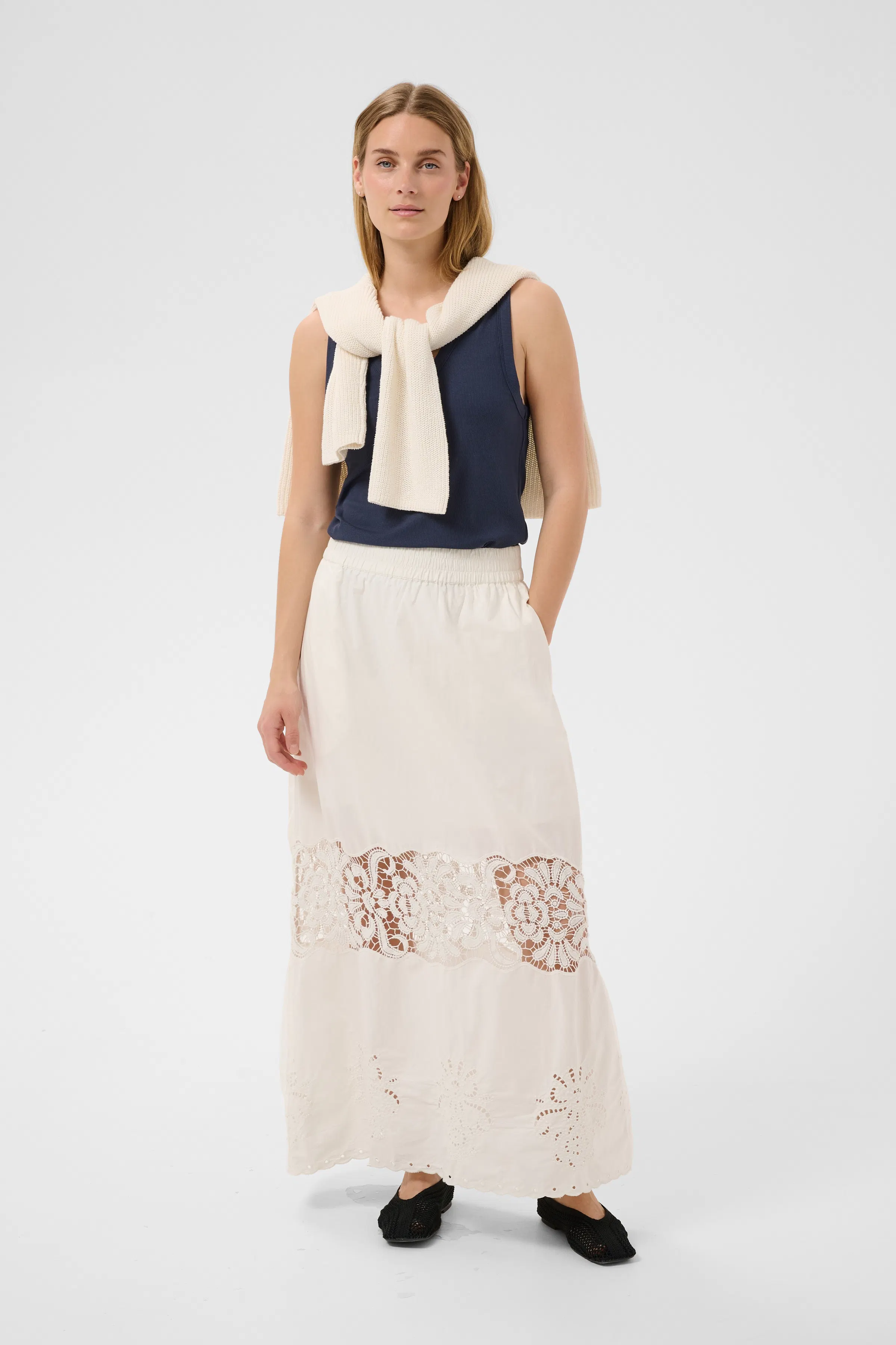 AnciaPW Skirt LOOKBOOK FRONT 30310455-110701
