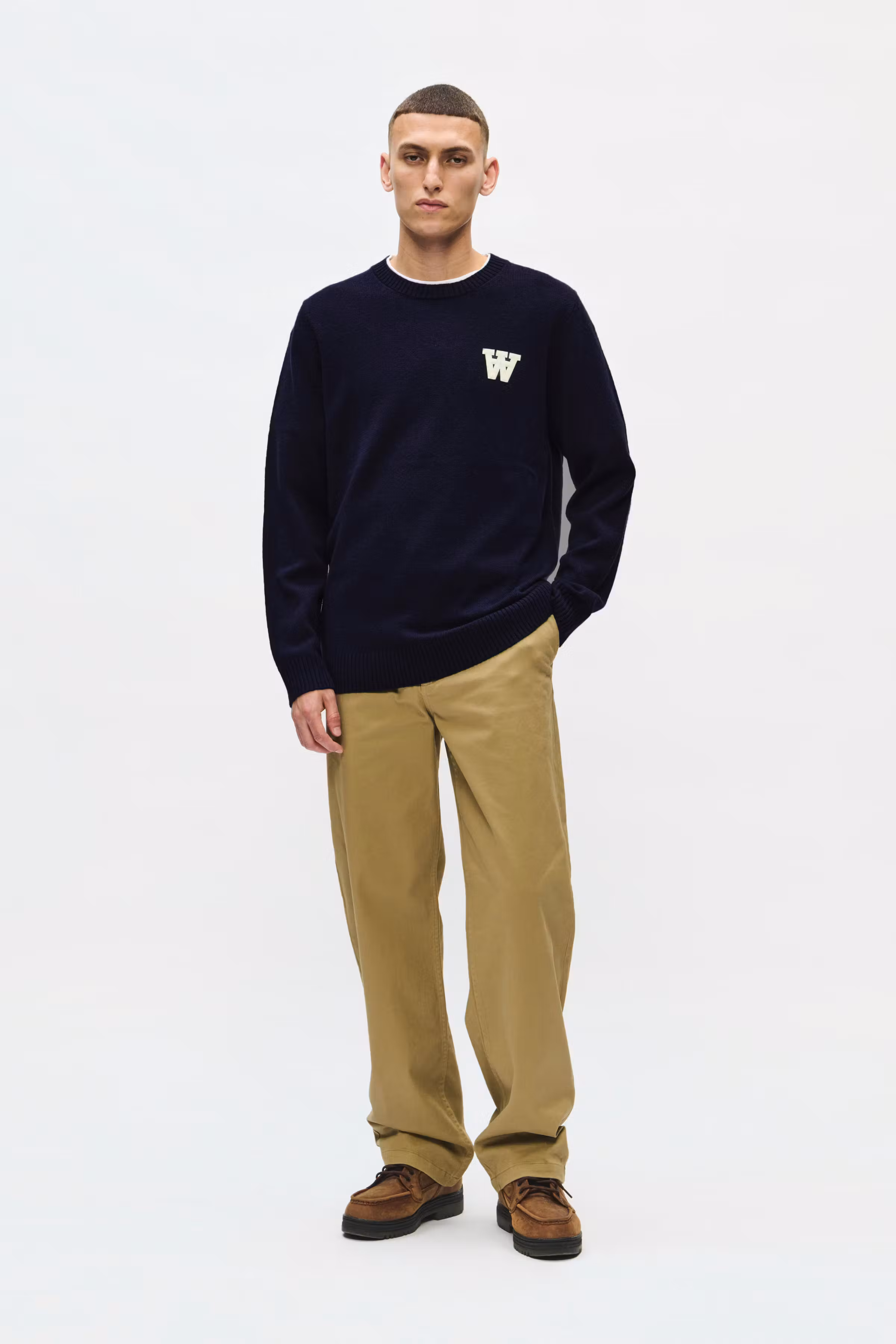 WWTay Lambswool Pullover LOOKBOOK FRONT 30251382-194011