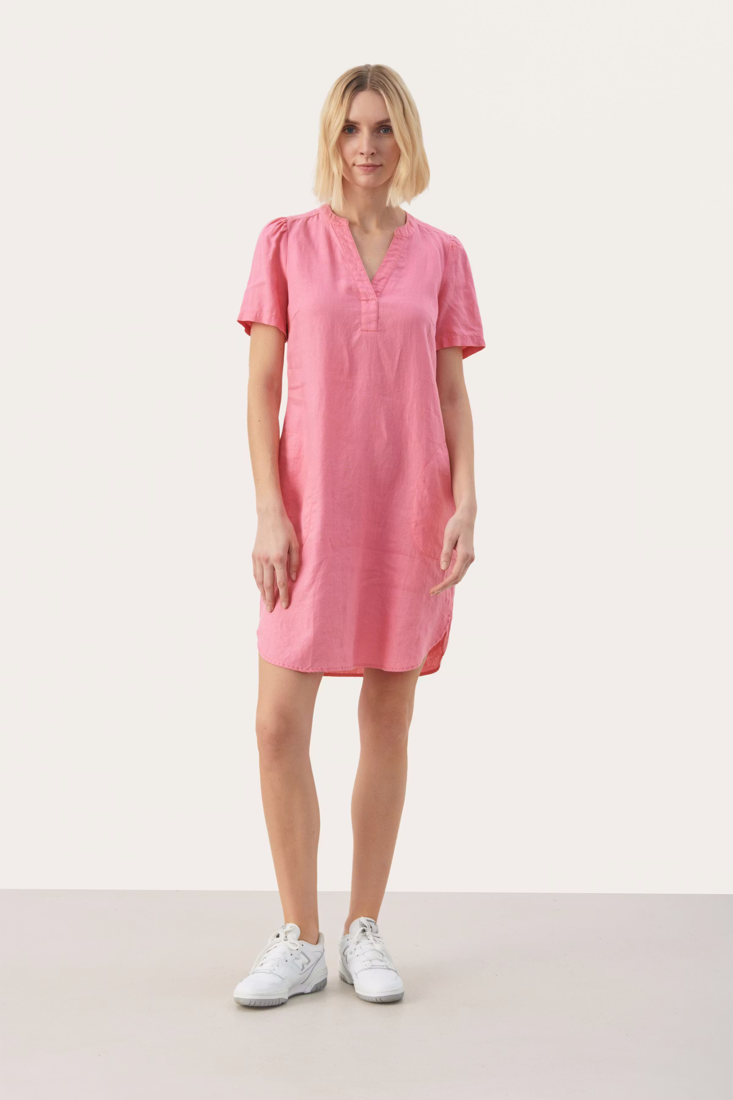 AminasePW Linen dress LOOKBOOK FRONT 30306783-151920