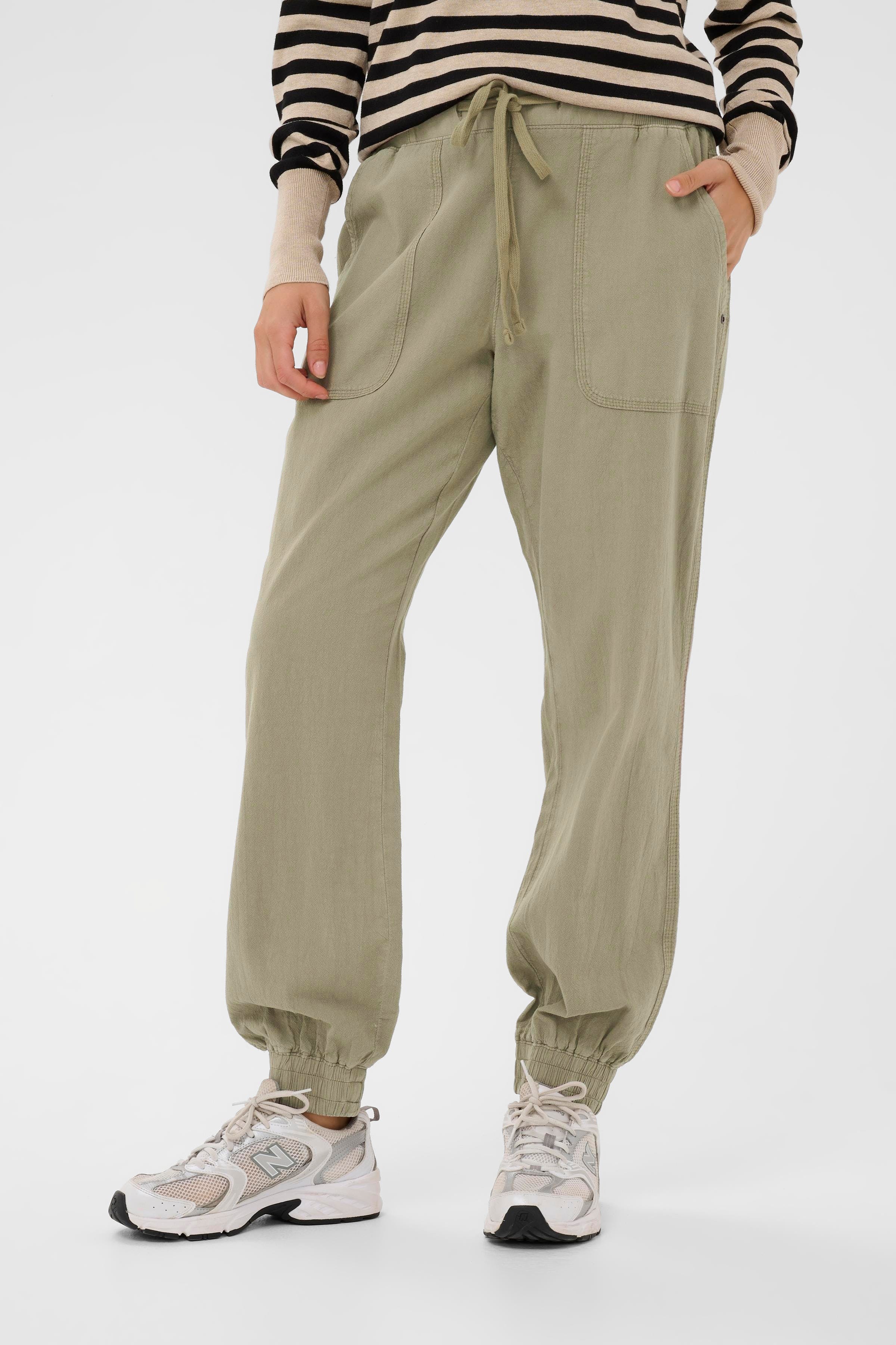 KAnaya Bukser LOOKBOOK FRONT 10505397-181110