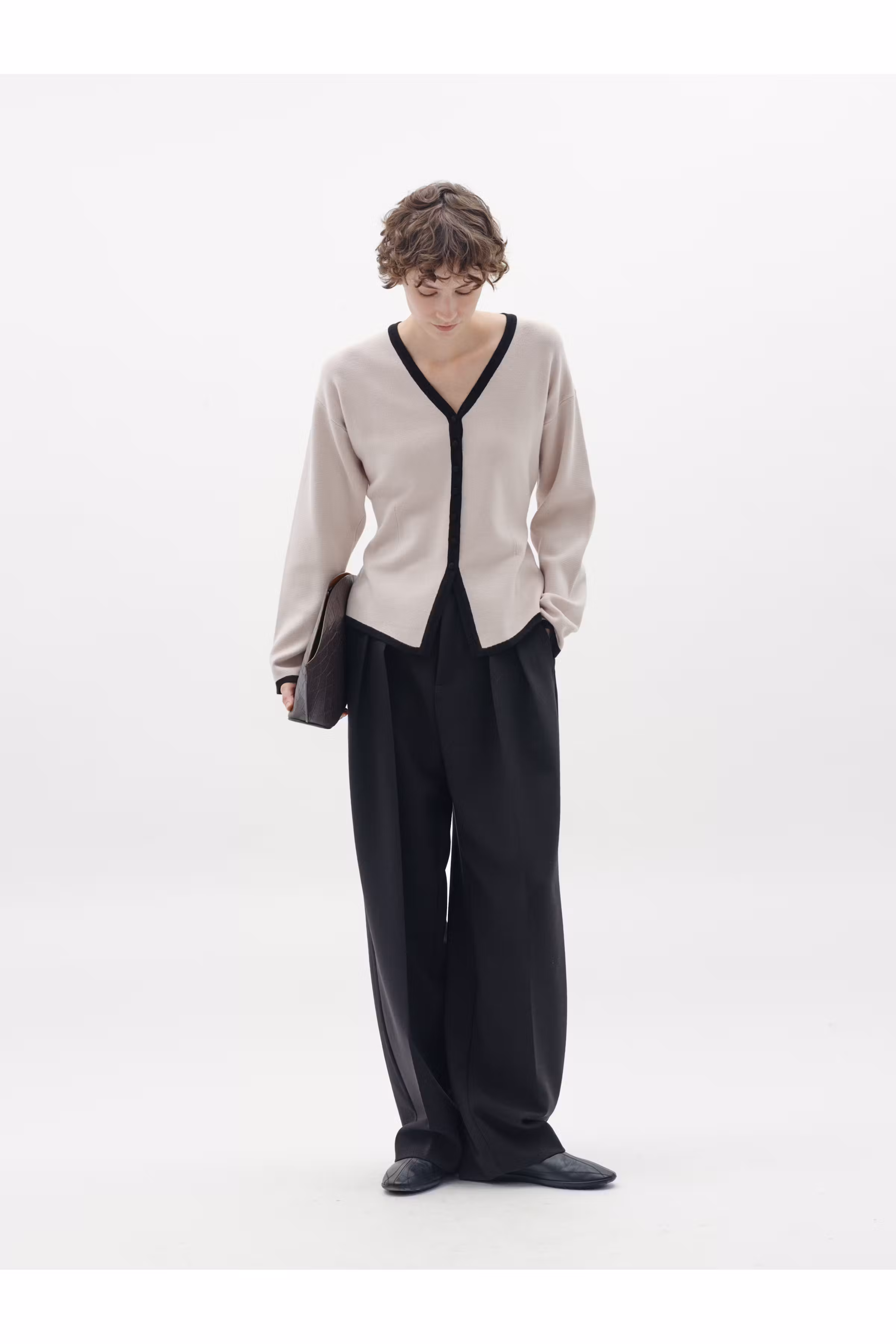 YENAHIW Cardigan LOCATION NONE 30113223-130403