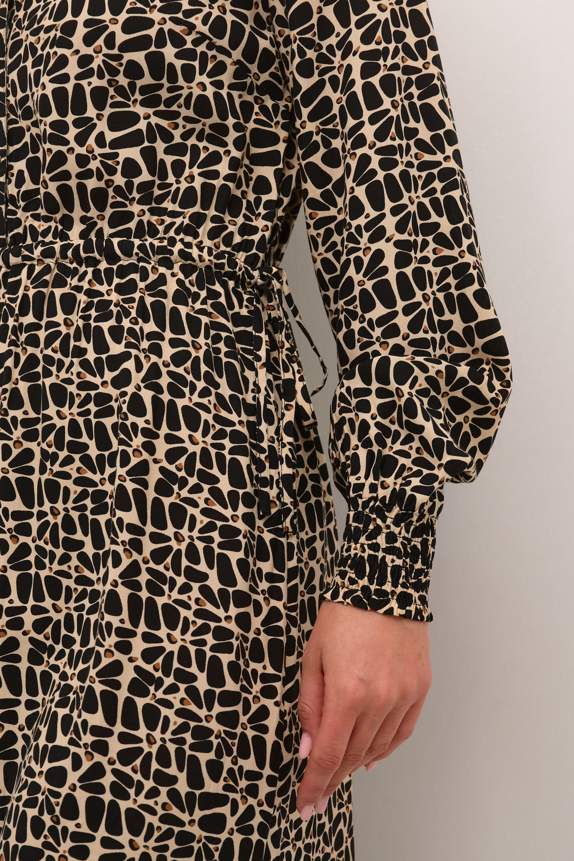 BPfabia Kleid LOOKBOOK DETAIL 10590582-105308B