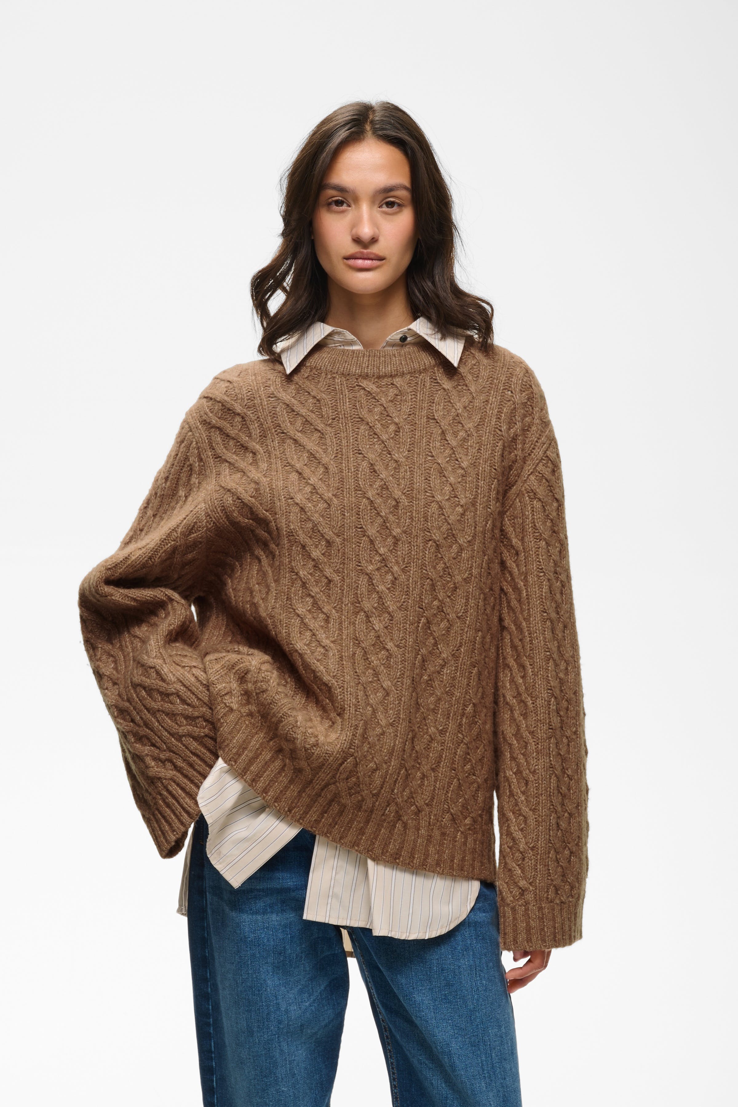 TAIEIW Pullover LOOKBOOK FRONT 30112932-171327
