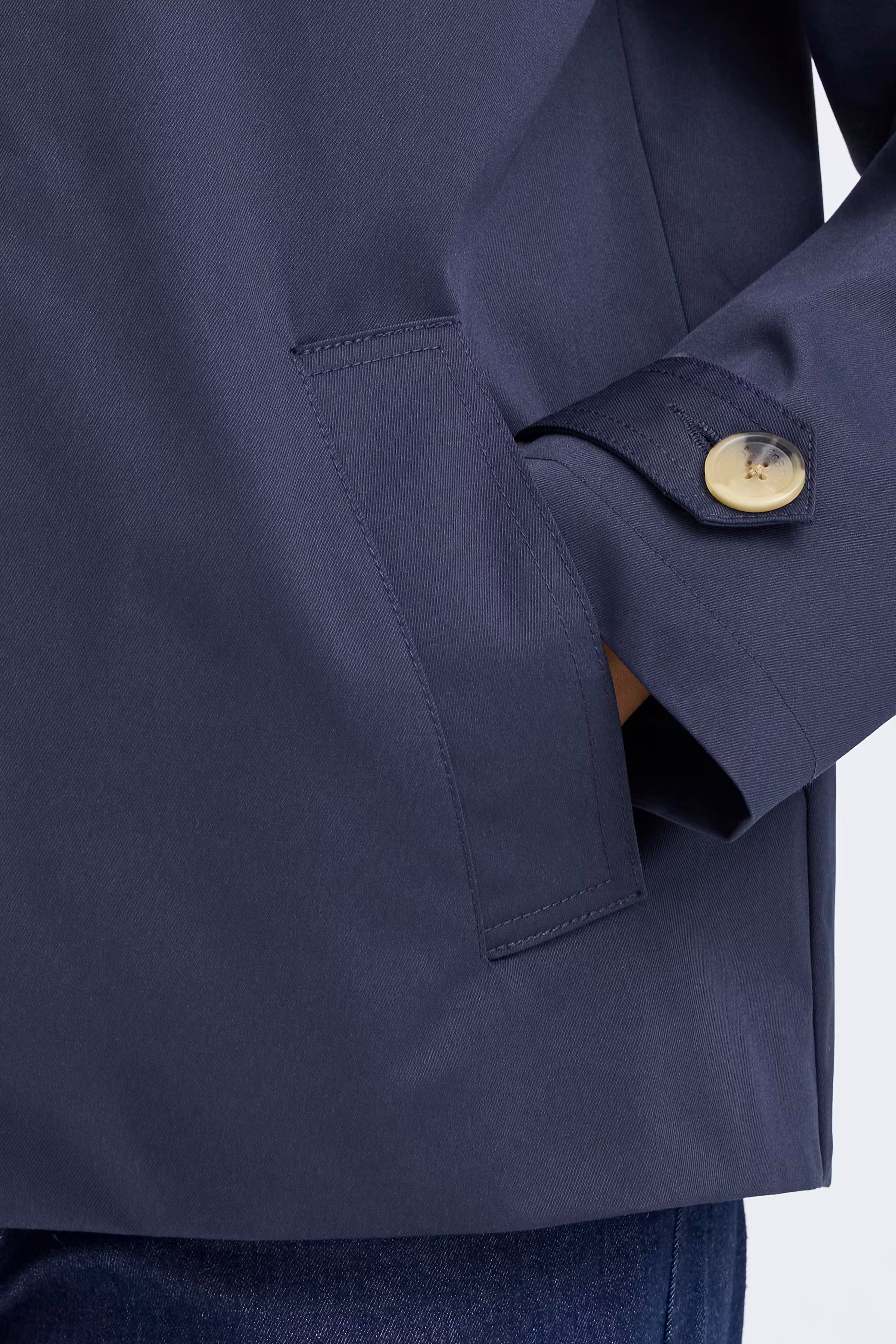 FRTRINA Outerwear LOOKBOOK DETAIL 20617527-193923