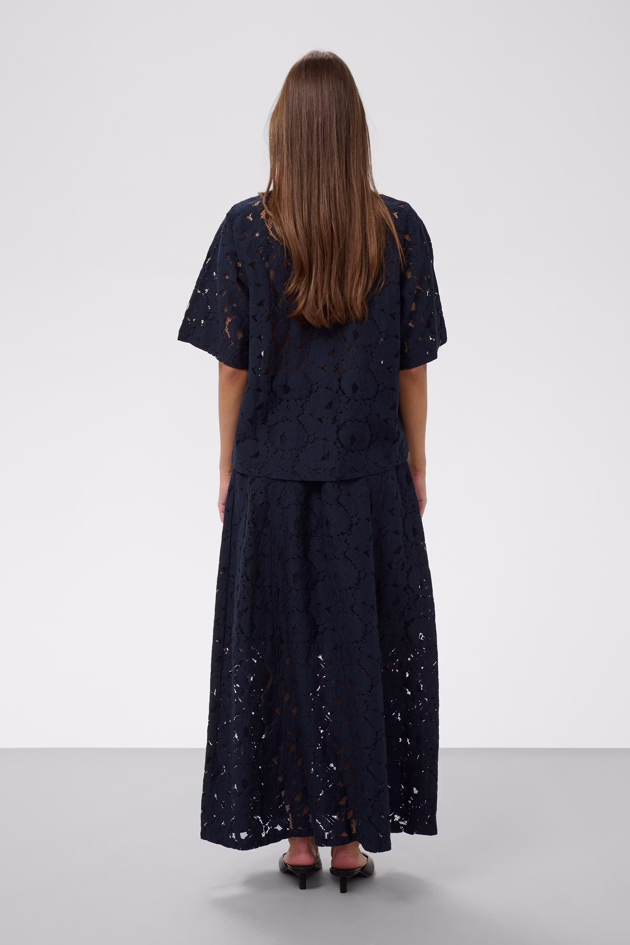 SLTaya Bluse LOOKBOOK BACK 30408629-193924