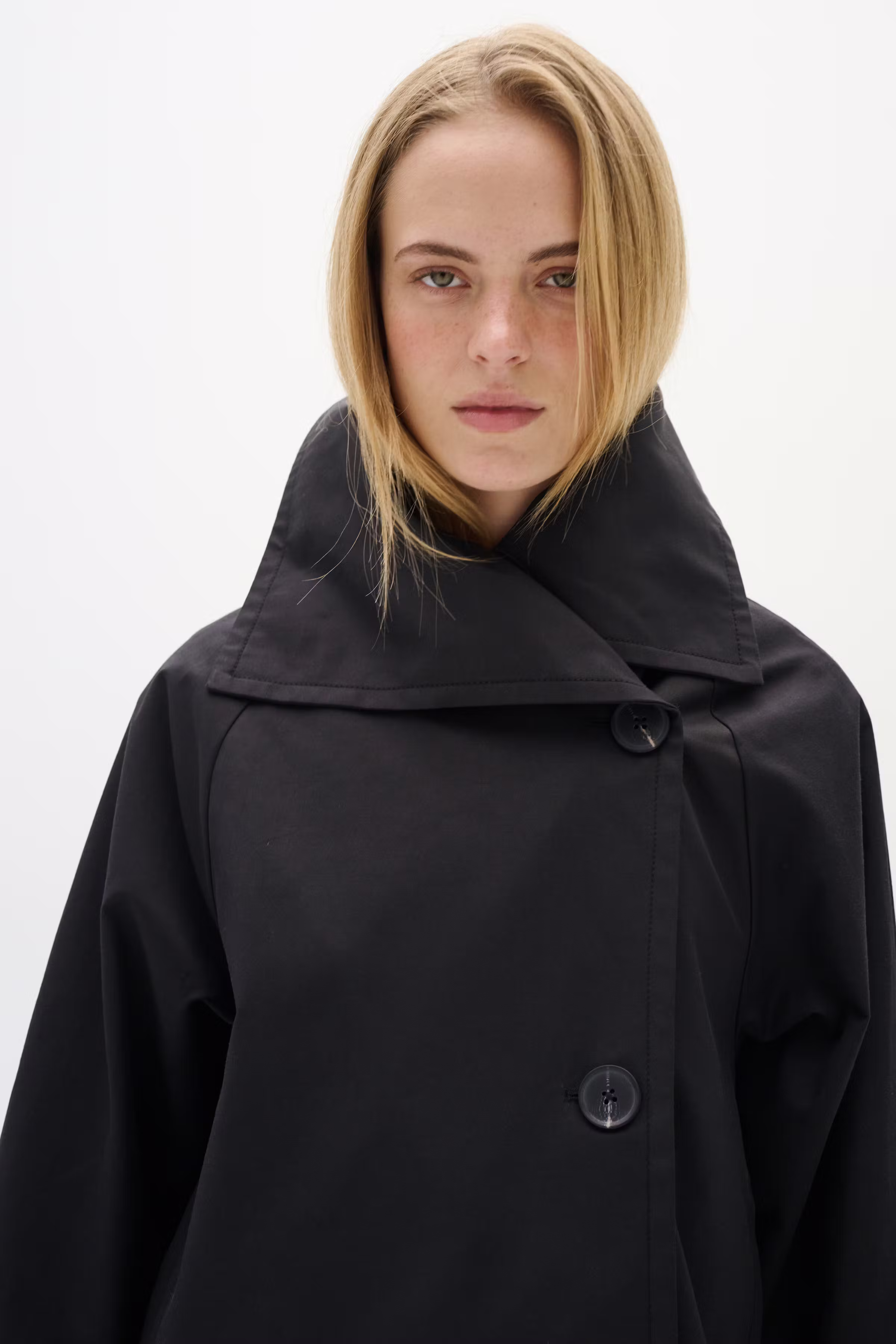 MazieIW Perry kort frakke LOOKBOOK DETAIL 30109945-194008