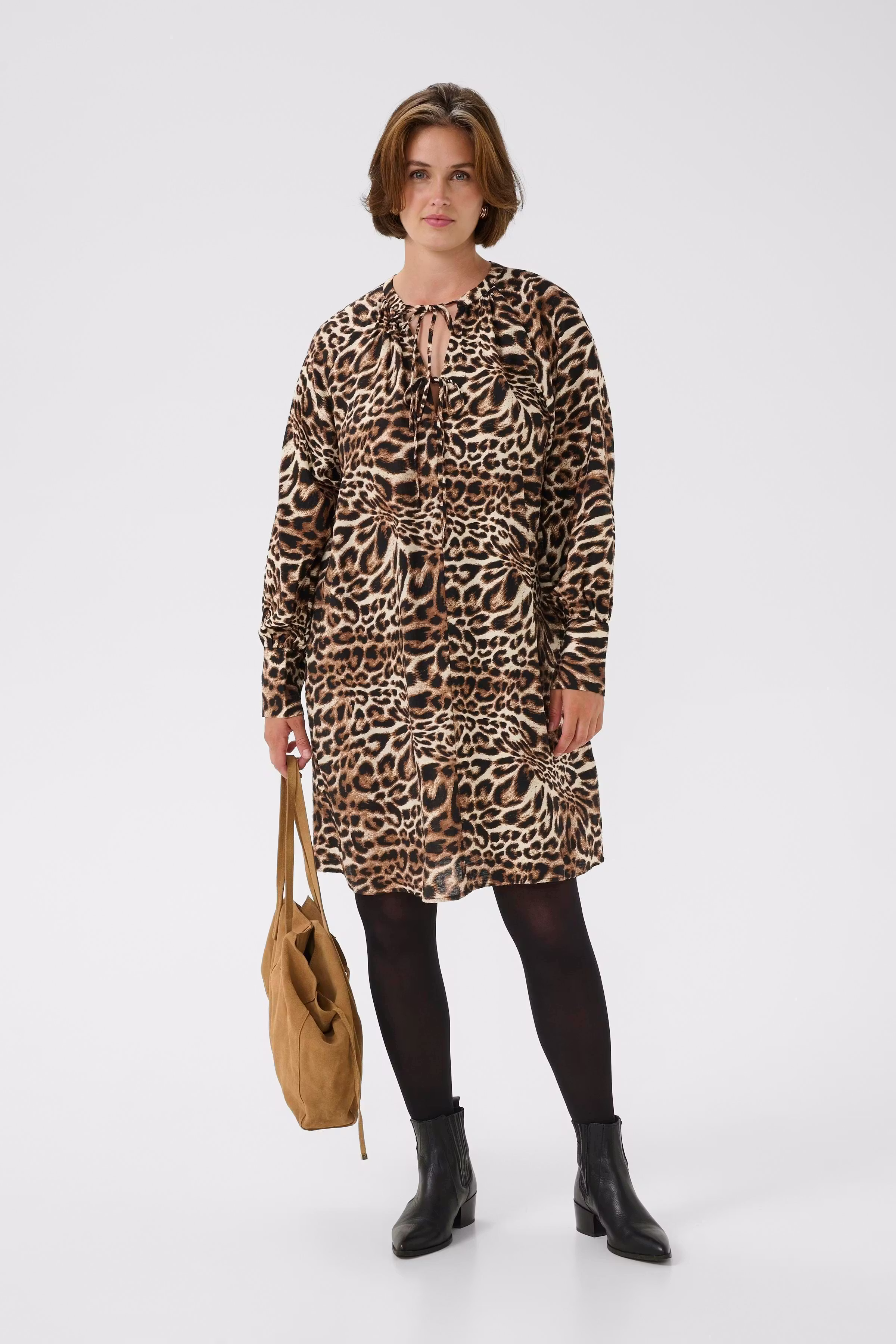 BPfanella Kjole LOOKBOOK FRONT 40200067-108718