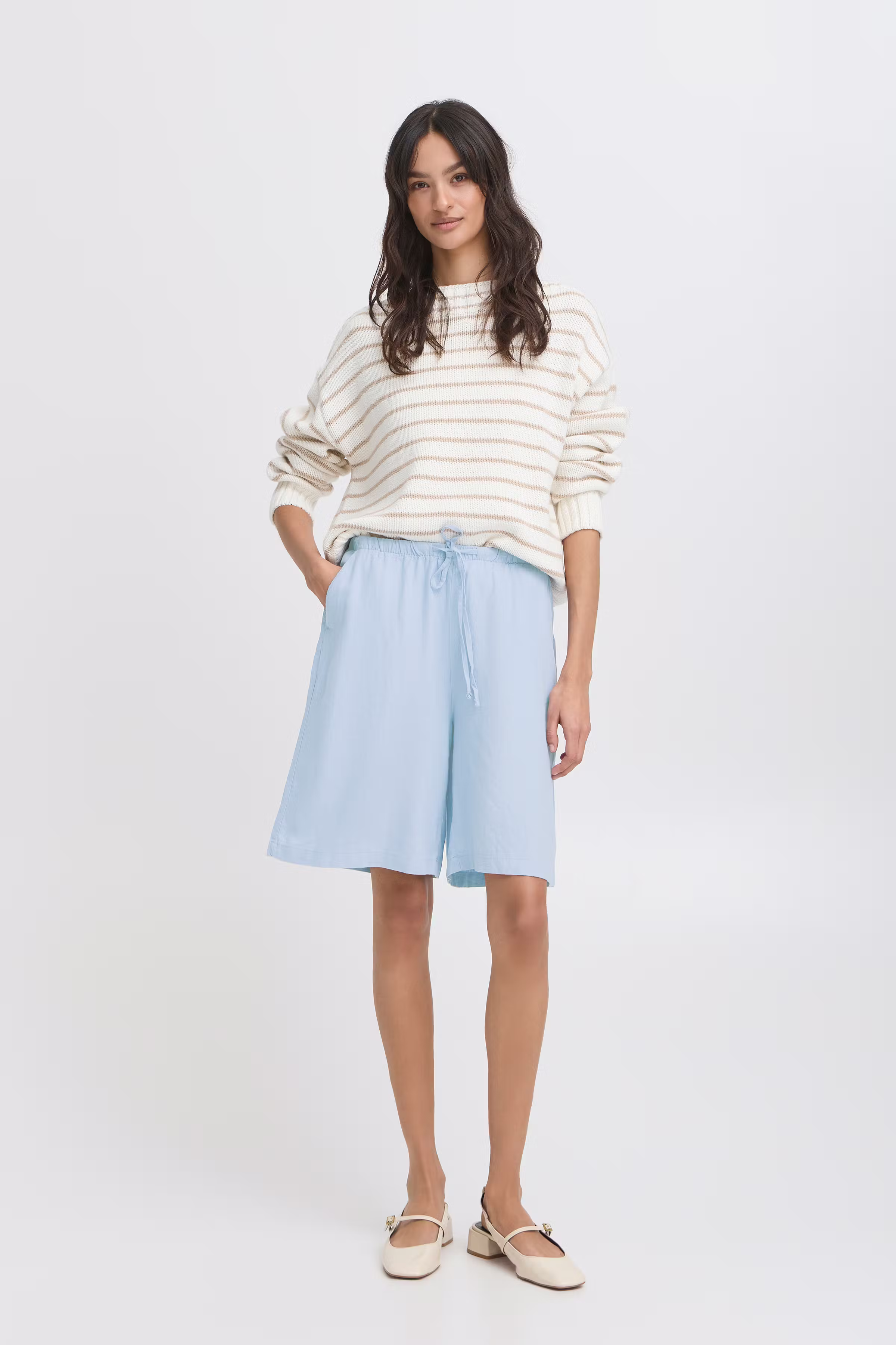 BYFALAKKA Shorts LOOKBOOK FRONT 20816608-144115