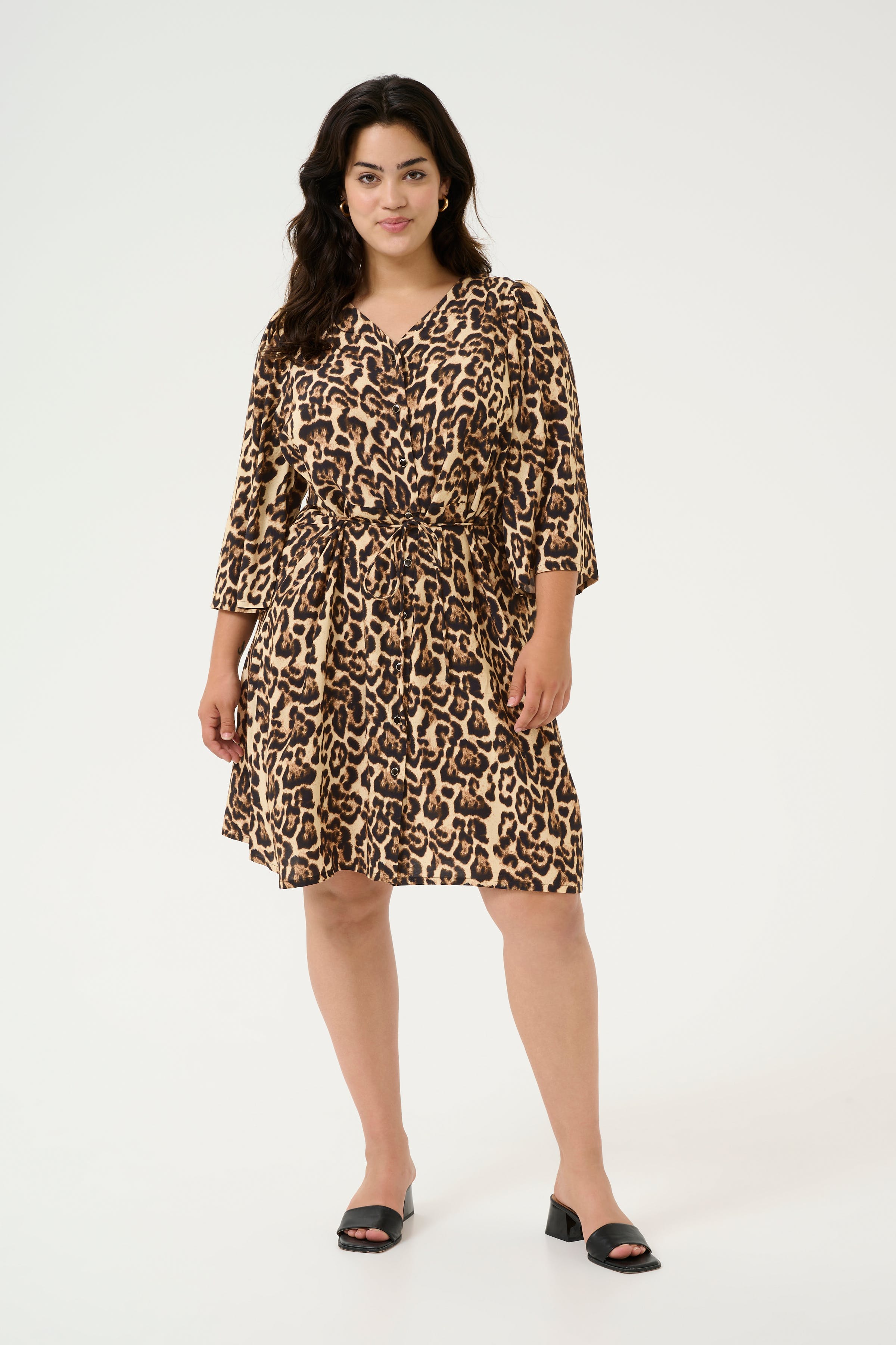 KCperla Short Leopard Dress LOOKBOOK FRONT 10583136-107281