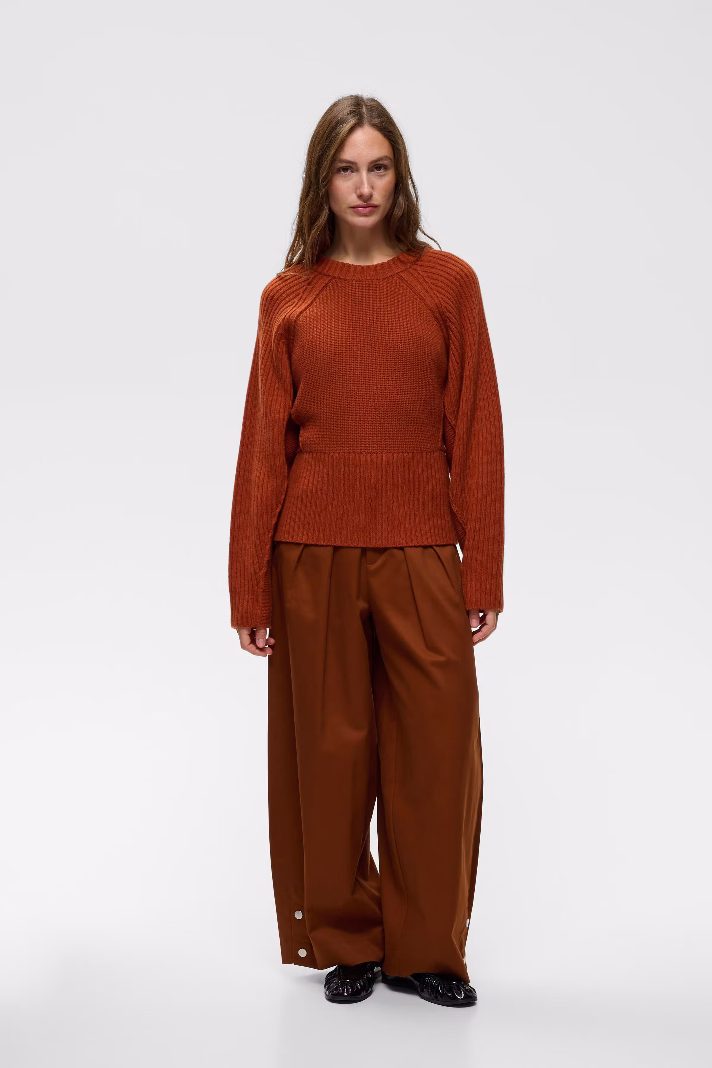LukkiaIW Barrel pant LOOKBOOK FRONT 30111445-900018755