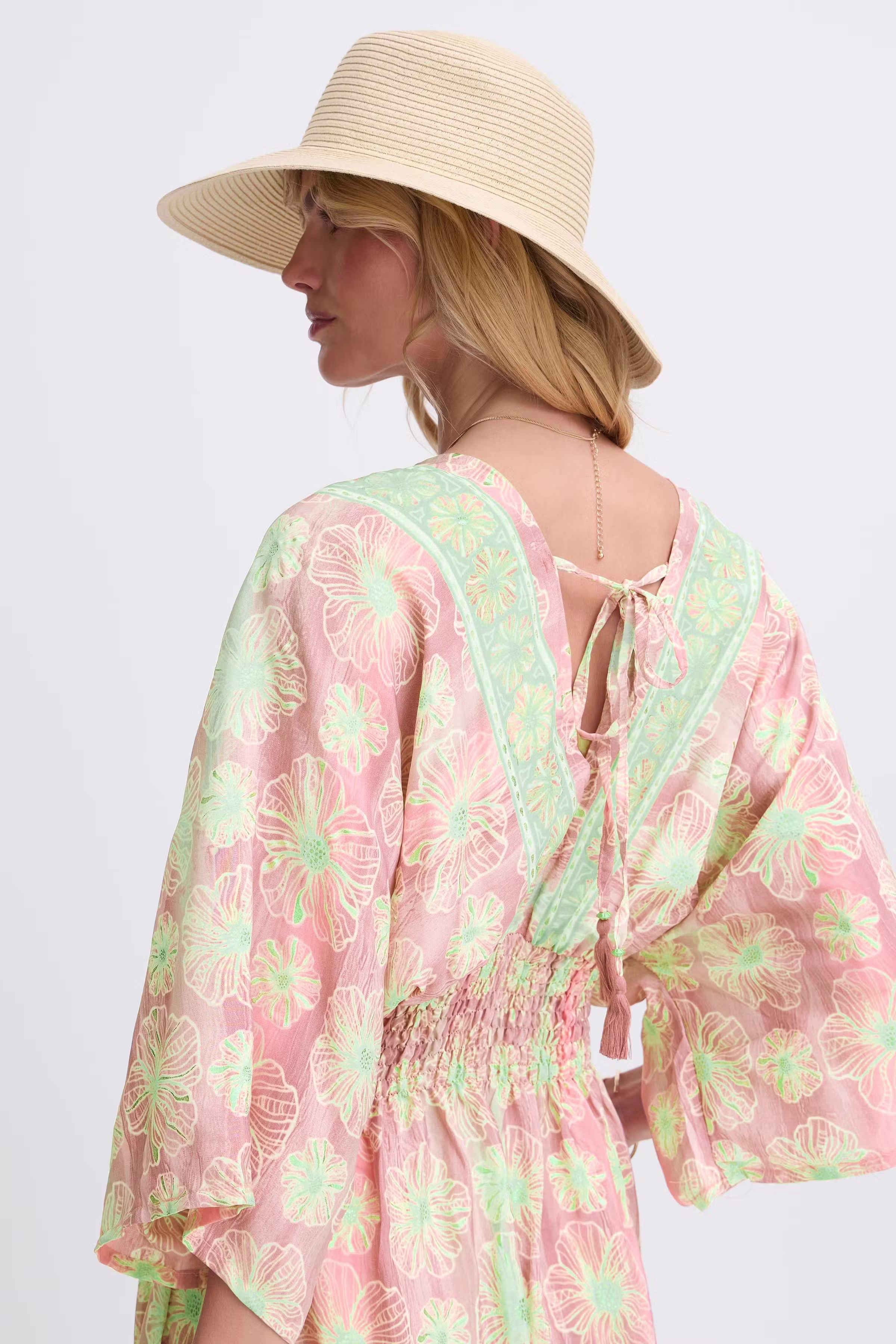 SBILSEBETH Kjole LOOKBOOK DETAIL 22101008-205617