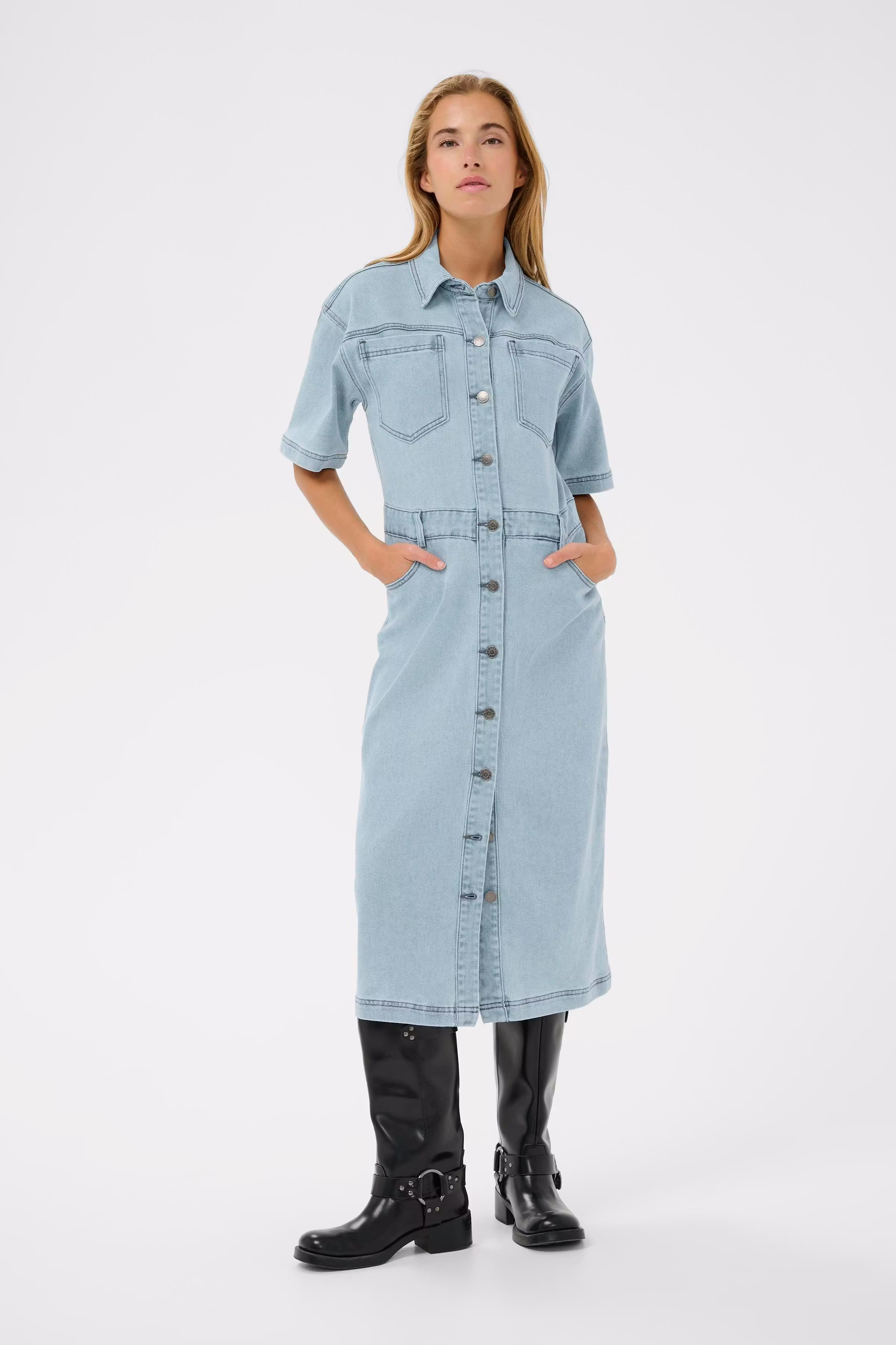 KAminna LOOKBOOK FRONT 10511447-109004