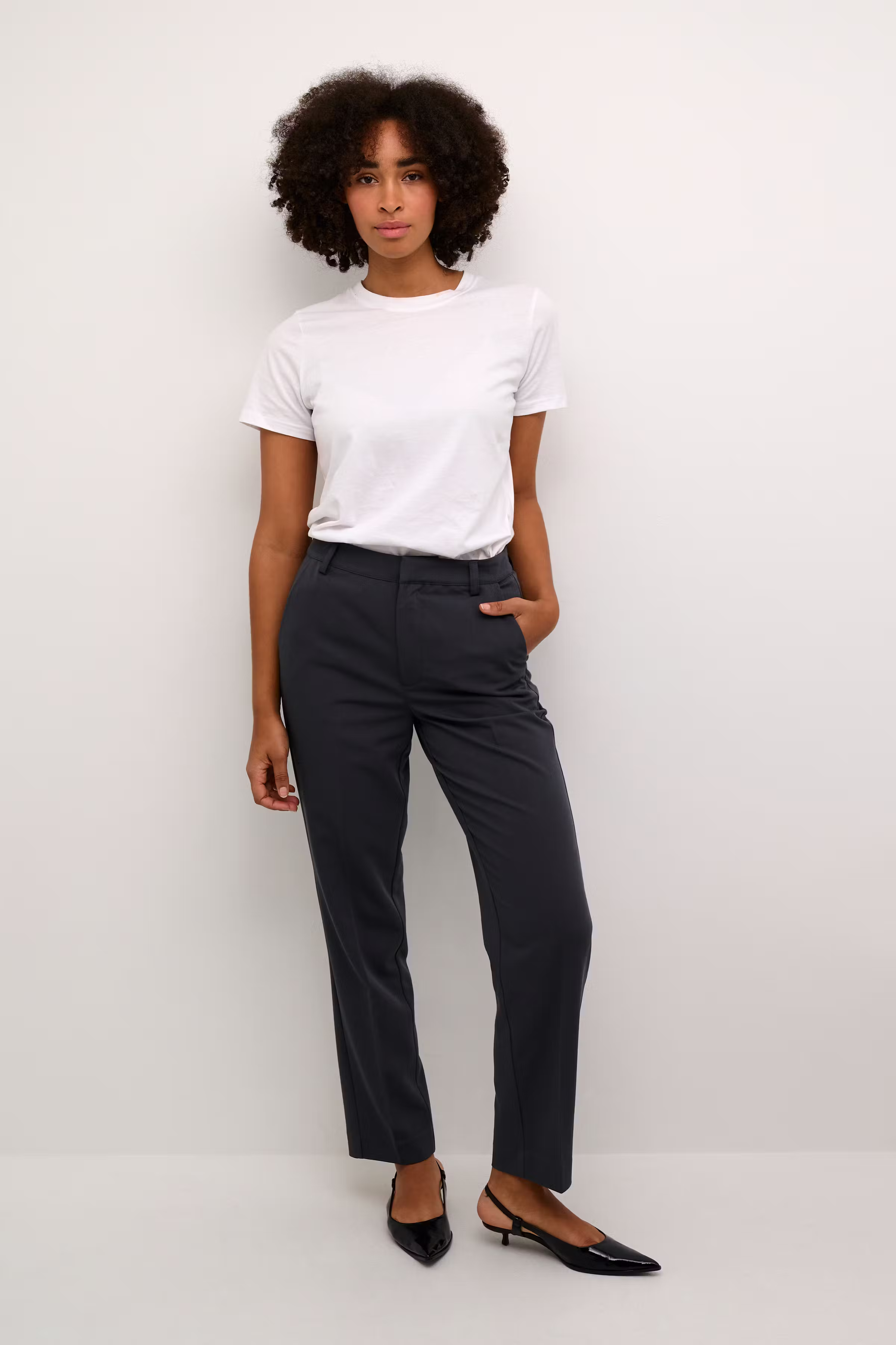 KAsakura Zipper Bukser LOOKBOOK FRONT 10507770-190205