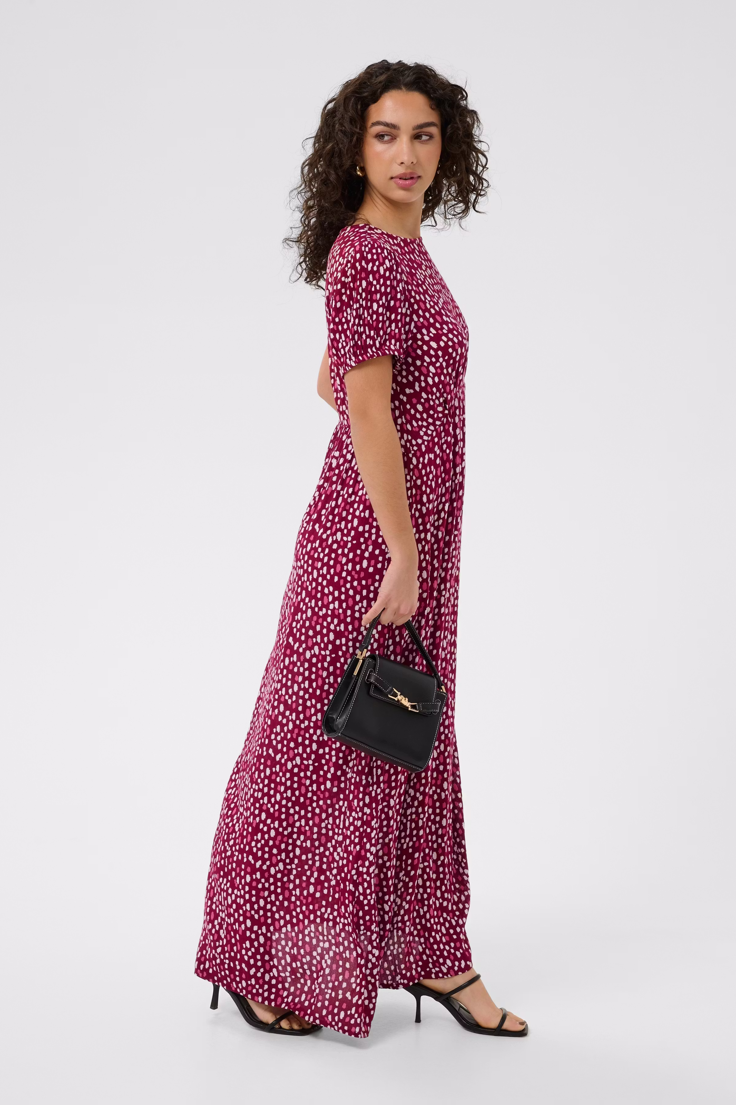 KAlory Kjole LOOKBOOK FRONT 10512454-1000118