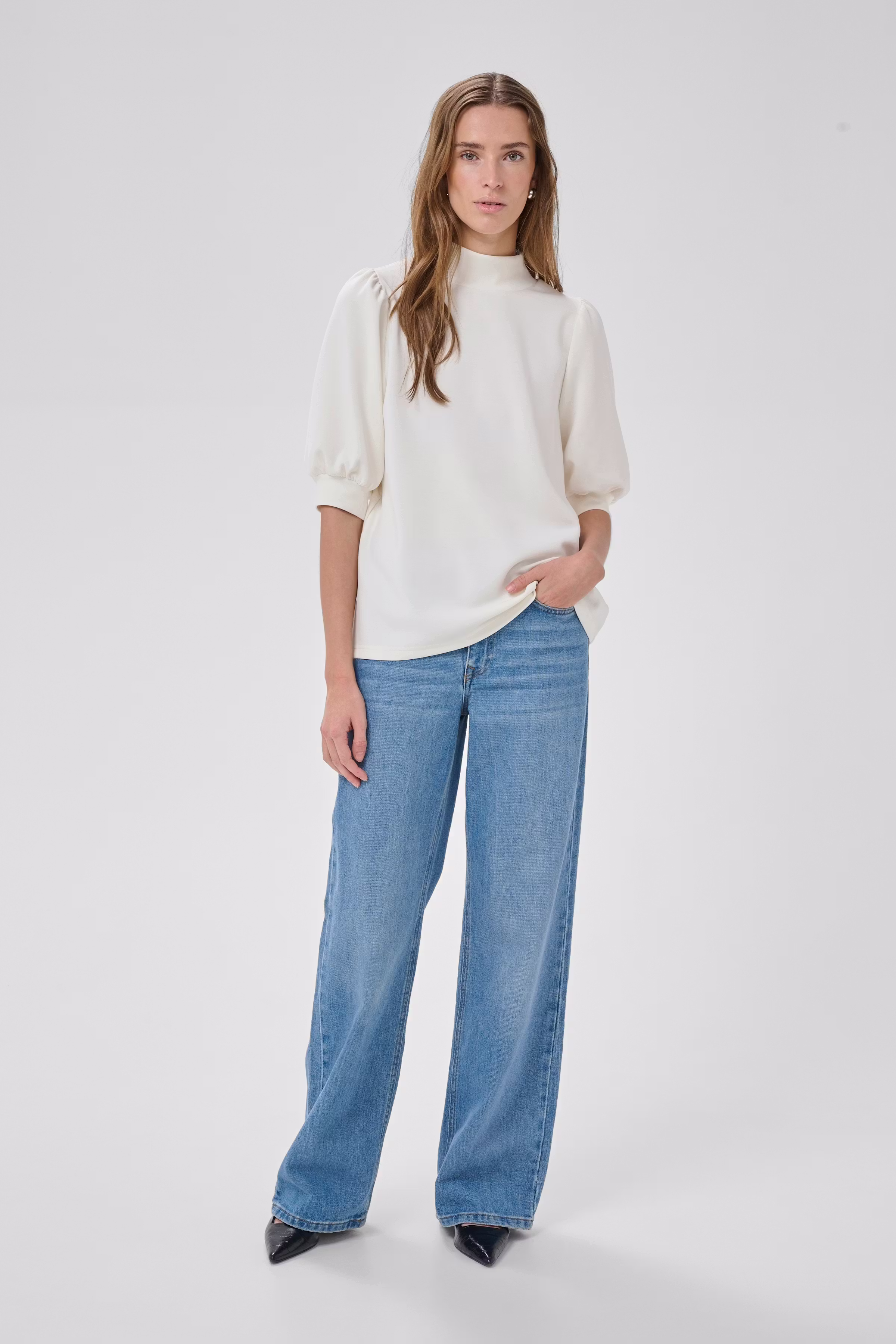 21 THE PUFF BLOUSE LOOKBOOK FRONT 10703704-110602