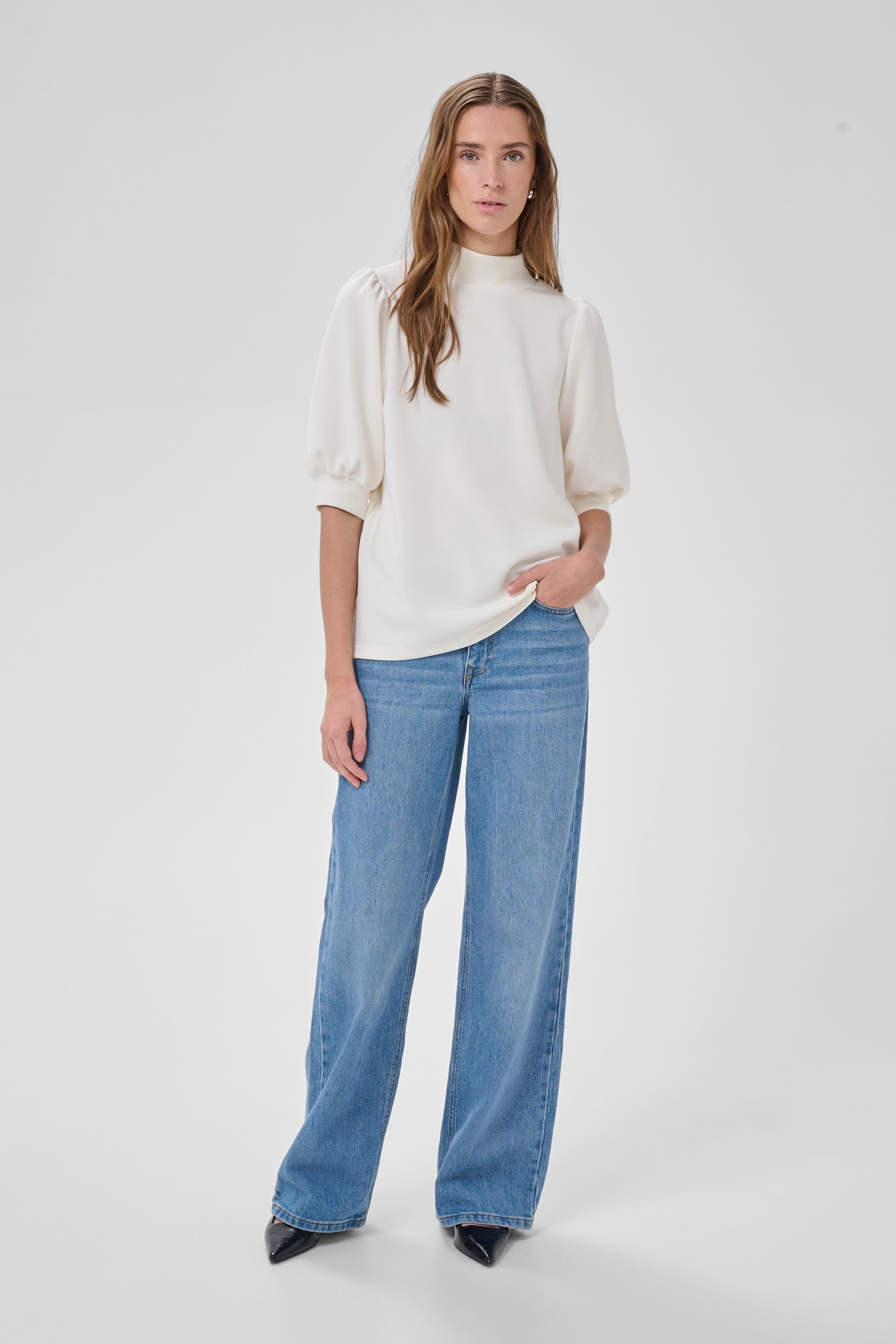 21 THE PUFF BLOUSE LOOKBOOK FRONT 10703704-110602