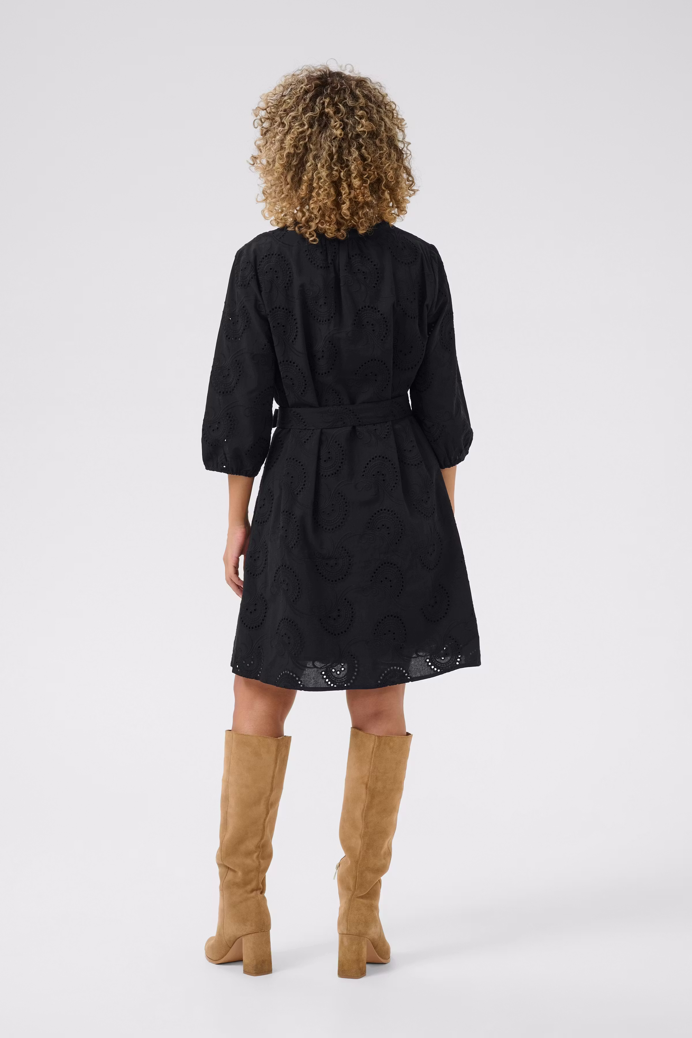 CRDelia Dress LOOKBOOK BACK 10613325-100120