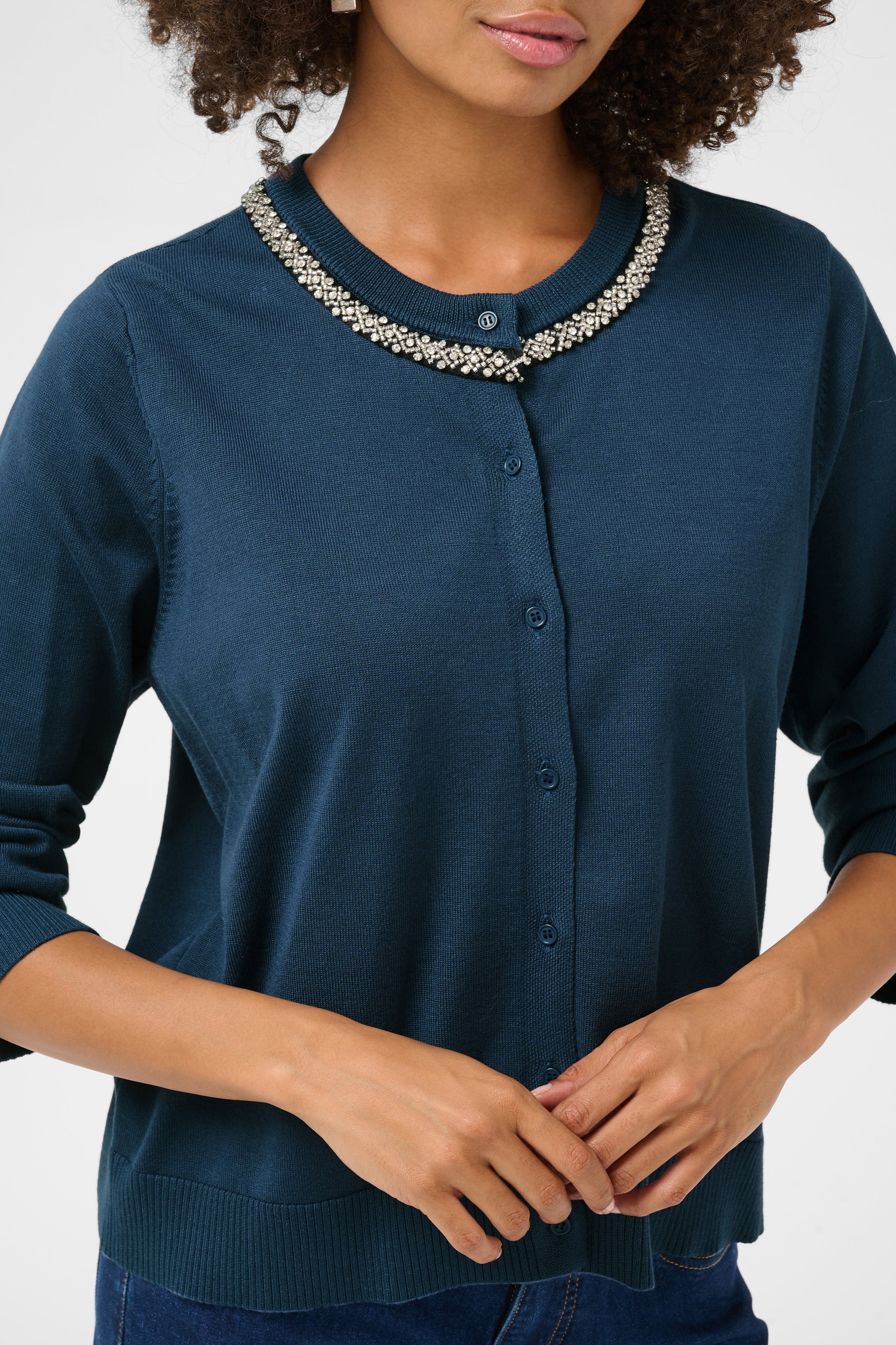 CUANIKI Cardigan LOOKBOOK DETAIL 50114161-194008