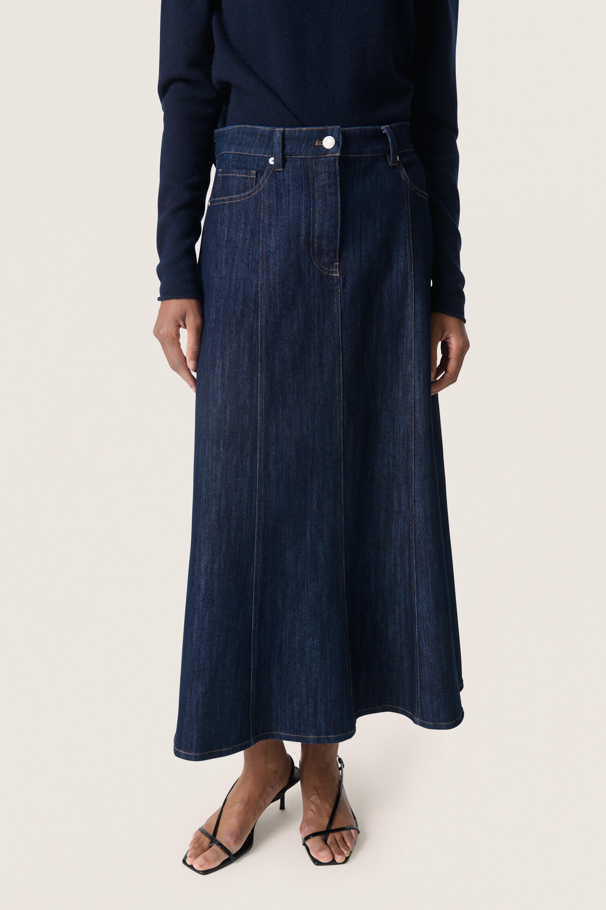 SLNinnie Rock LOOKBOOK FRONT 30408648-301728