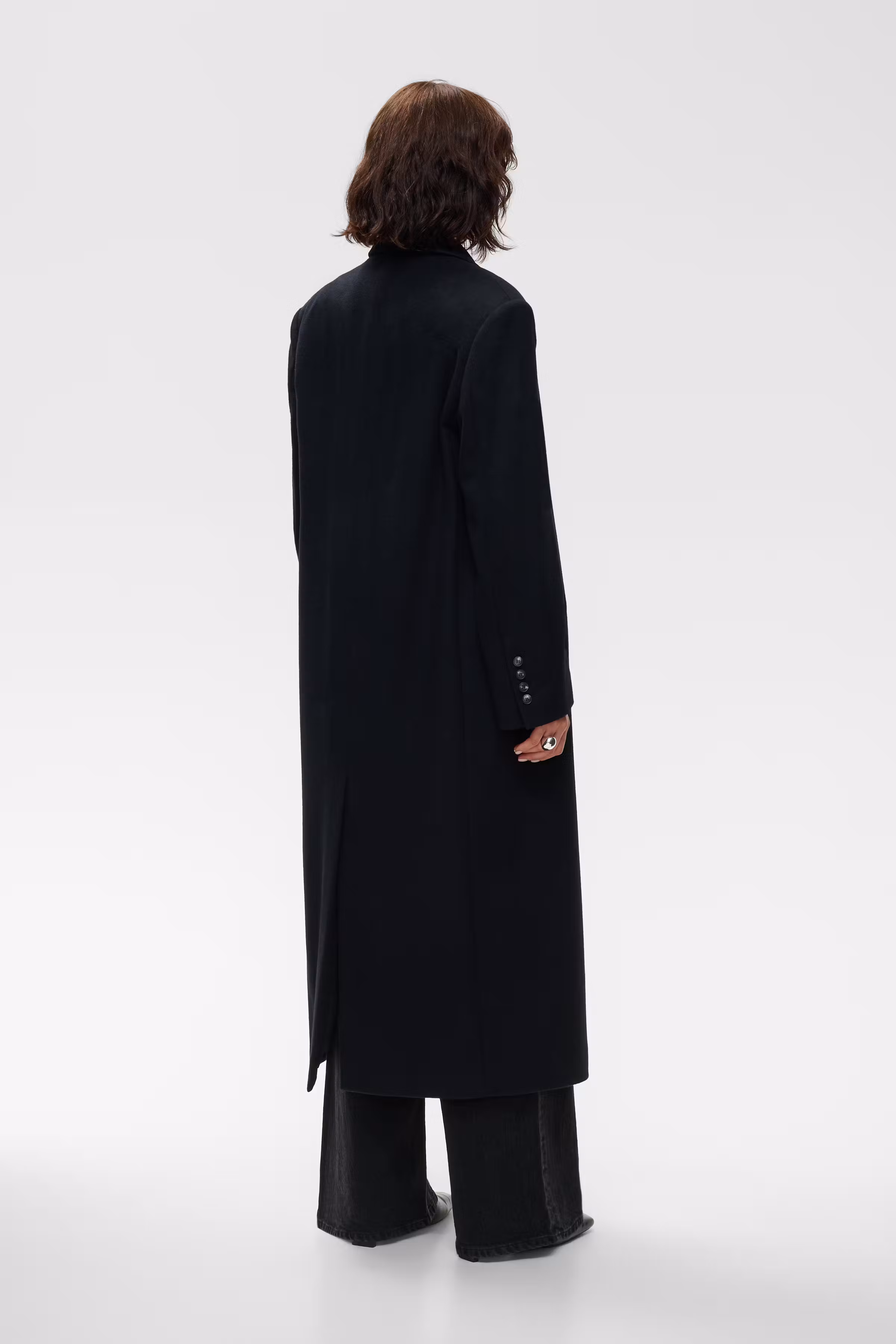 IOCirce Coat LOOKBOOK BACK 30600091-BK999