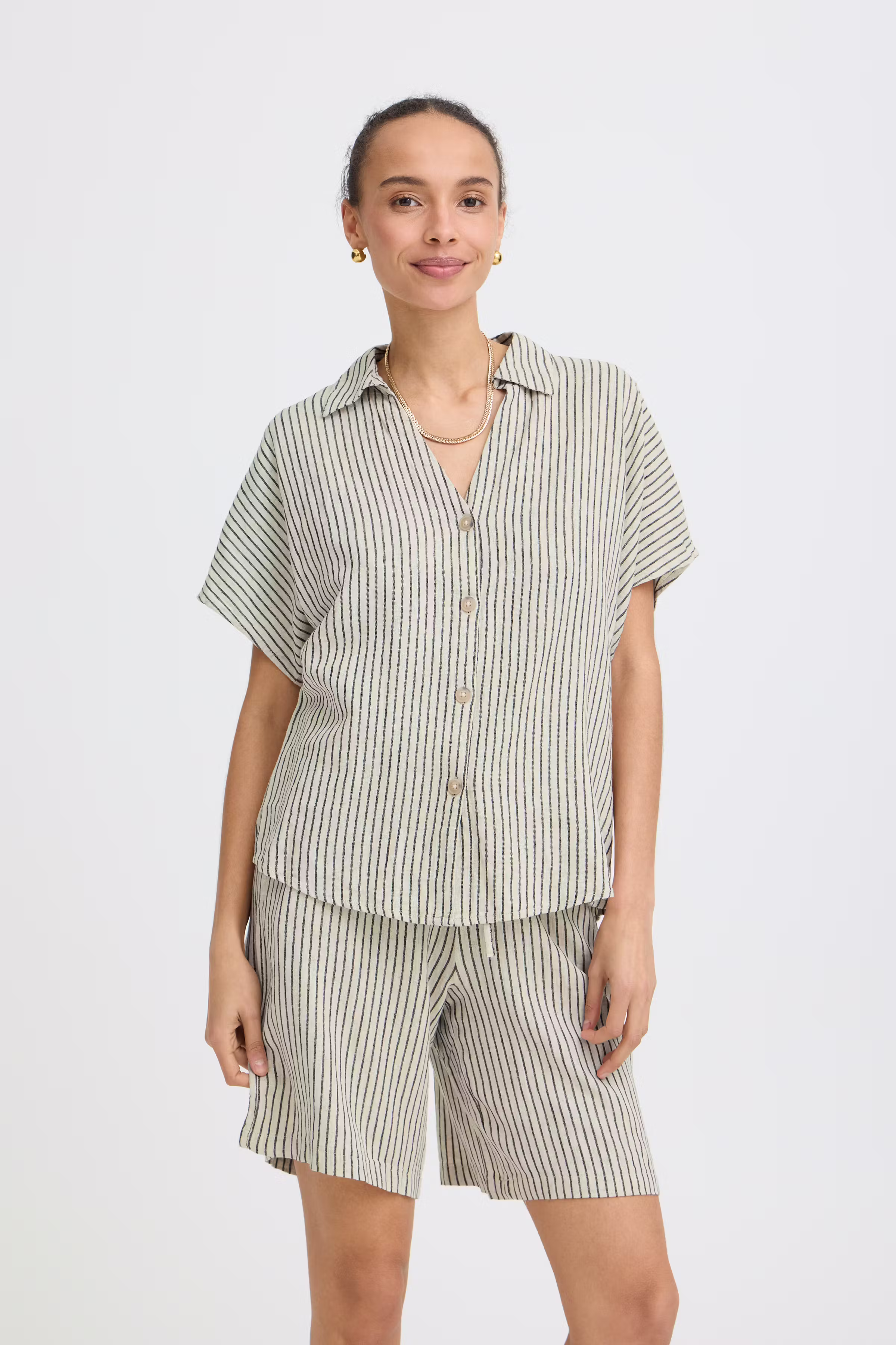 BYFALAKKA Skjorte LOOKBOOK FRONT 20818820-900006869