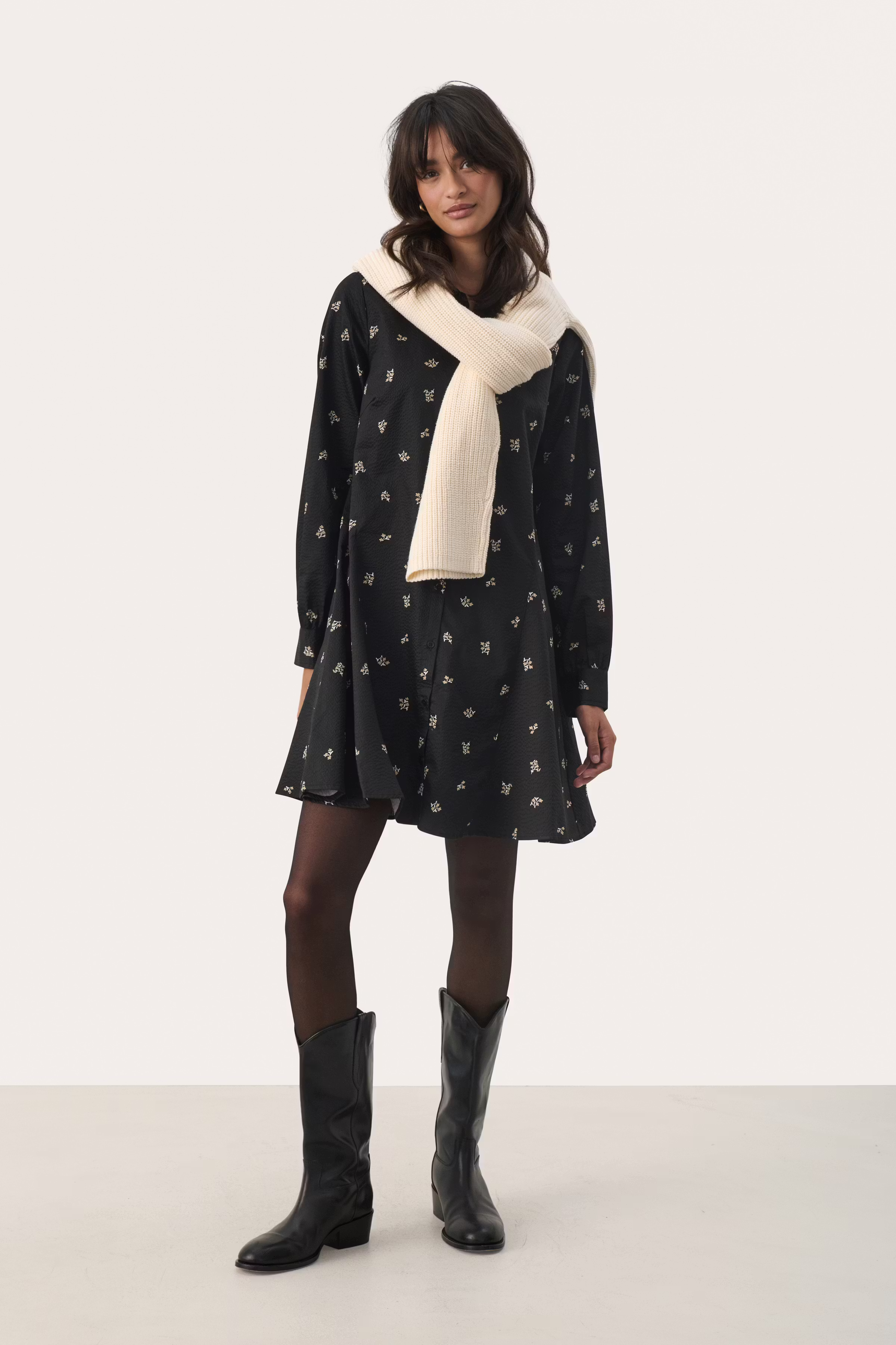 EsilyaPW Jurk LOOKBOOK BACK 30309555-303687