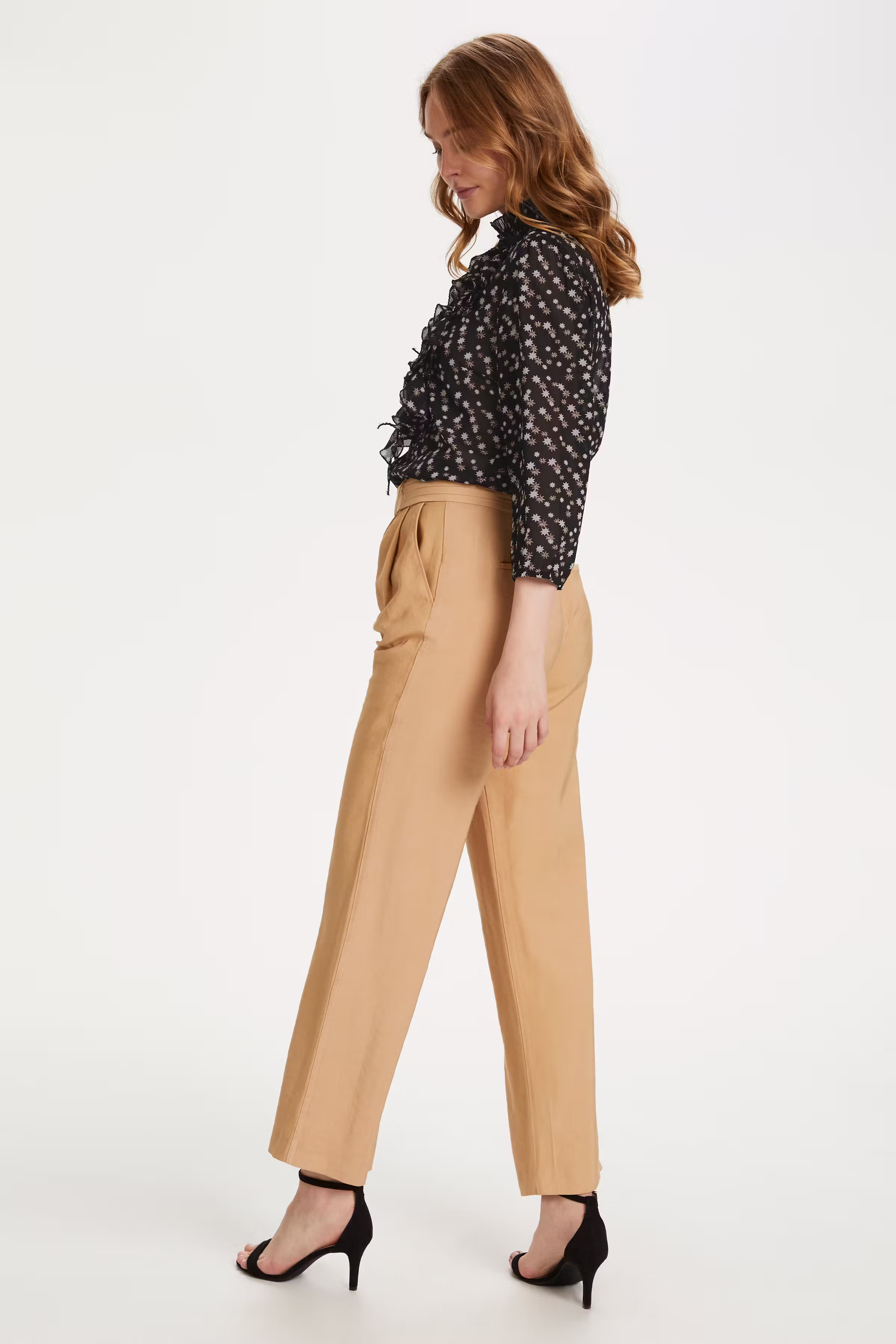 LiljaSZ Bluse LOOKBOOK BACK 30510392-600138