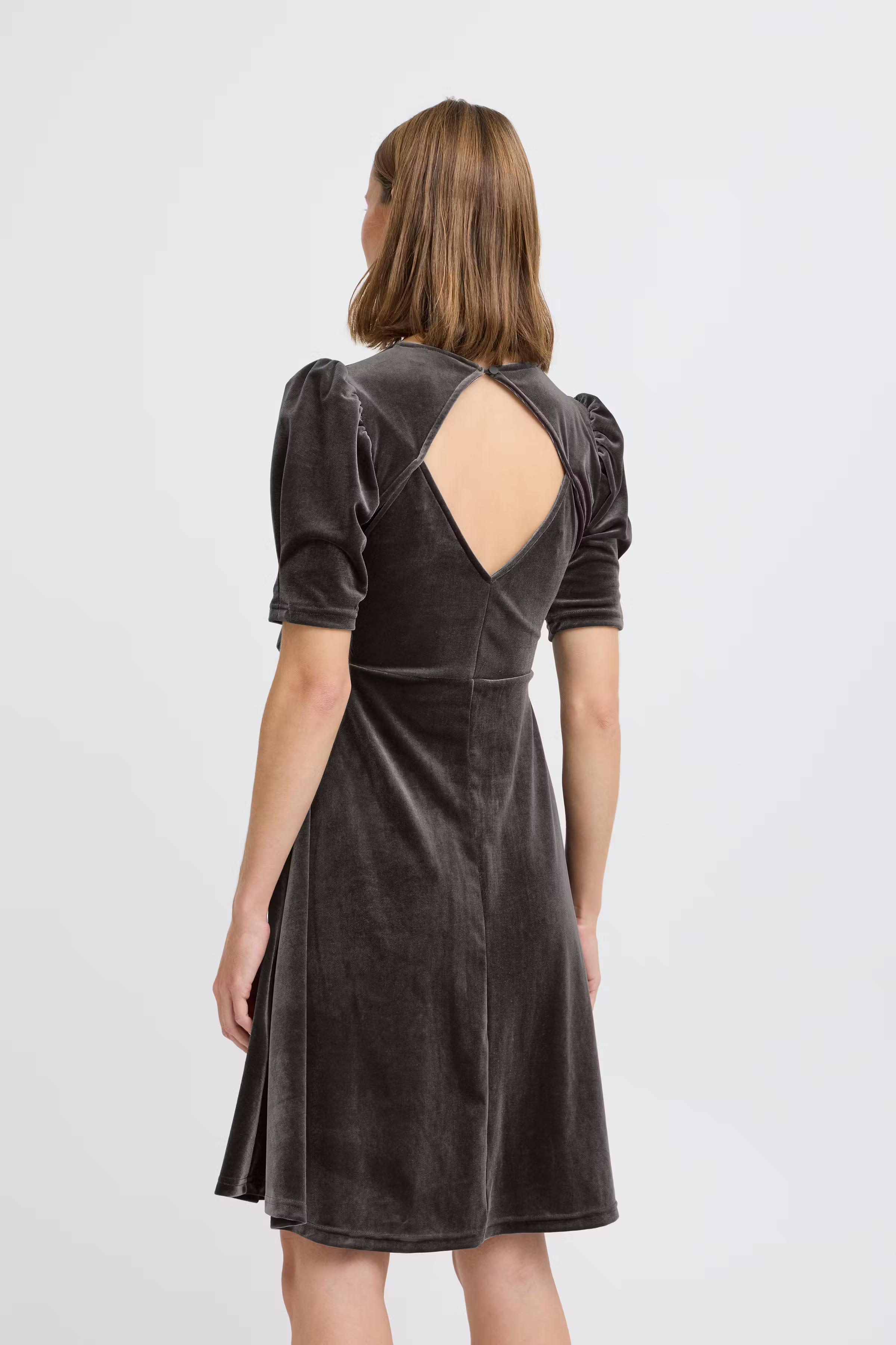 BYPERLINA Kjole LOOKBOOK BACK 20815990-190201