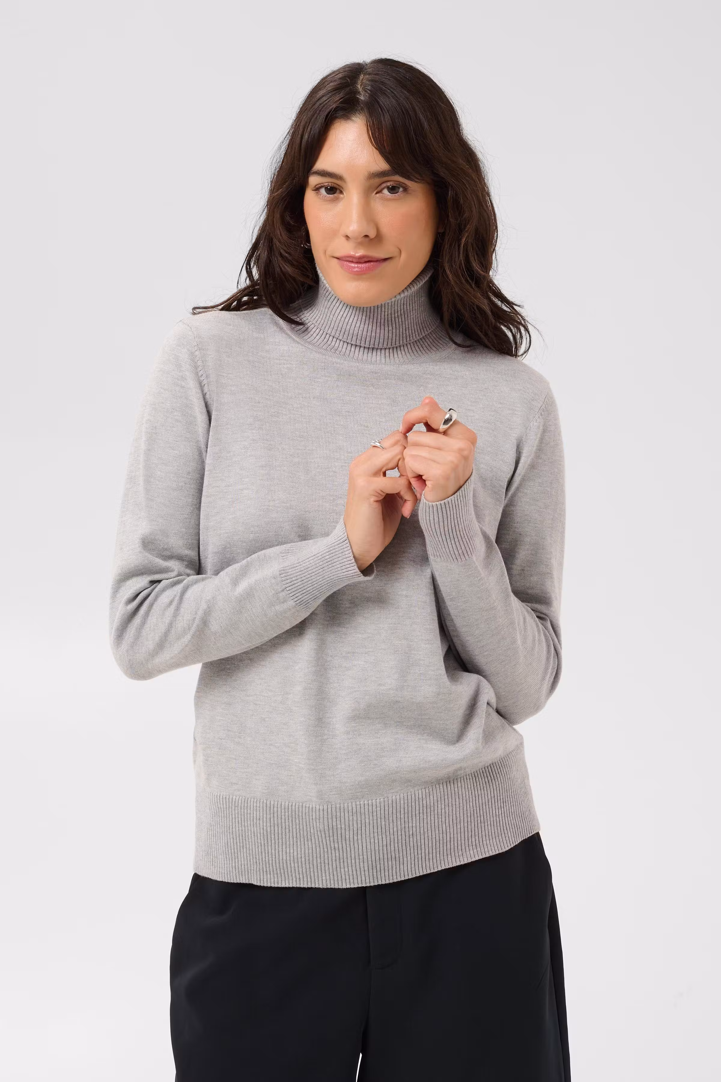 MilaSZ Rollneck Pullover LOOKBOOK FRONT 30500018-1541011