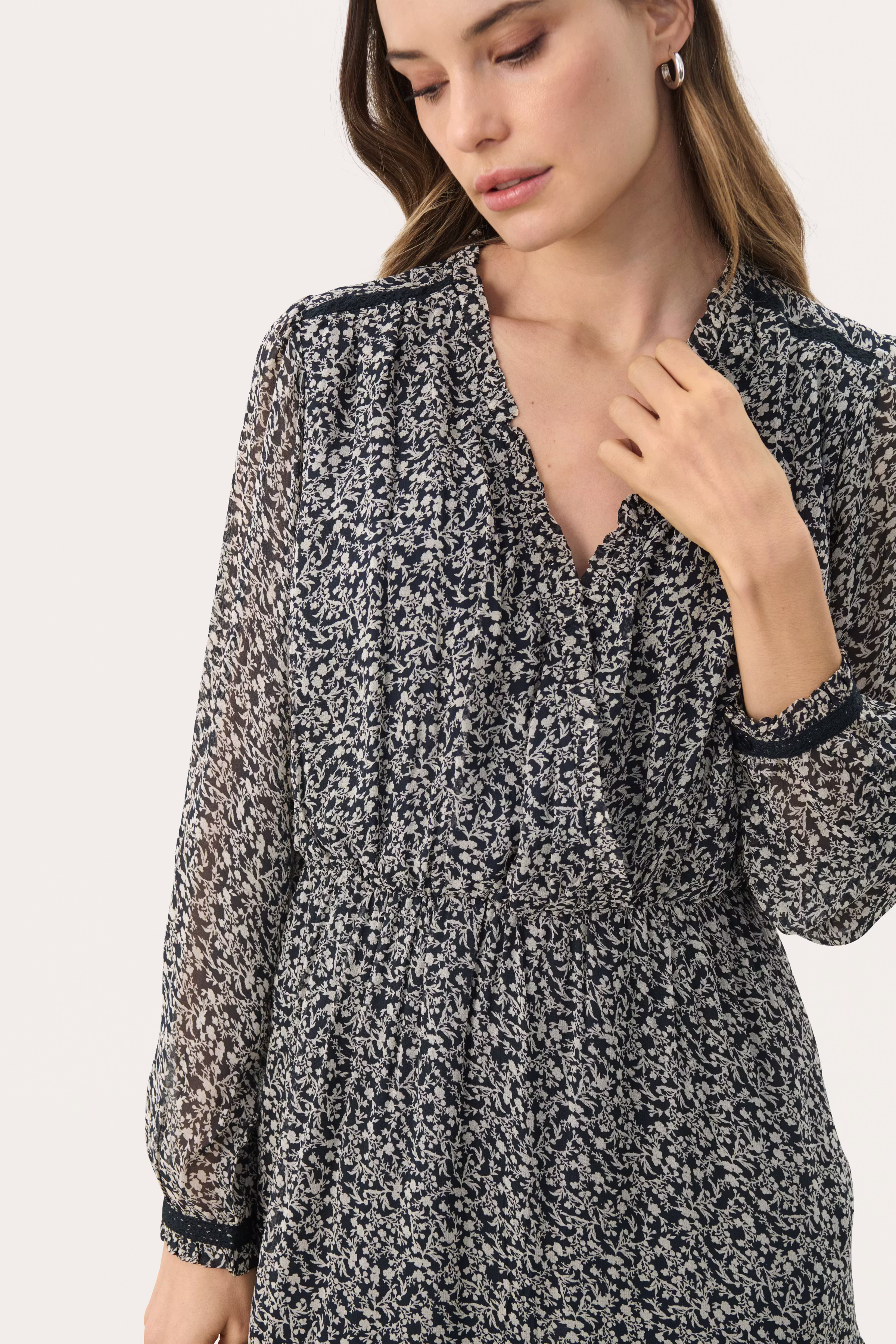 MunyaPW Jurk LOOKBOOK DETAIL 30309321-303472