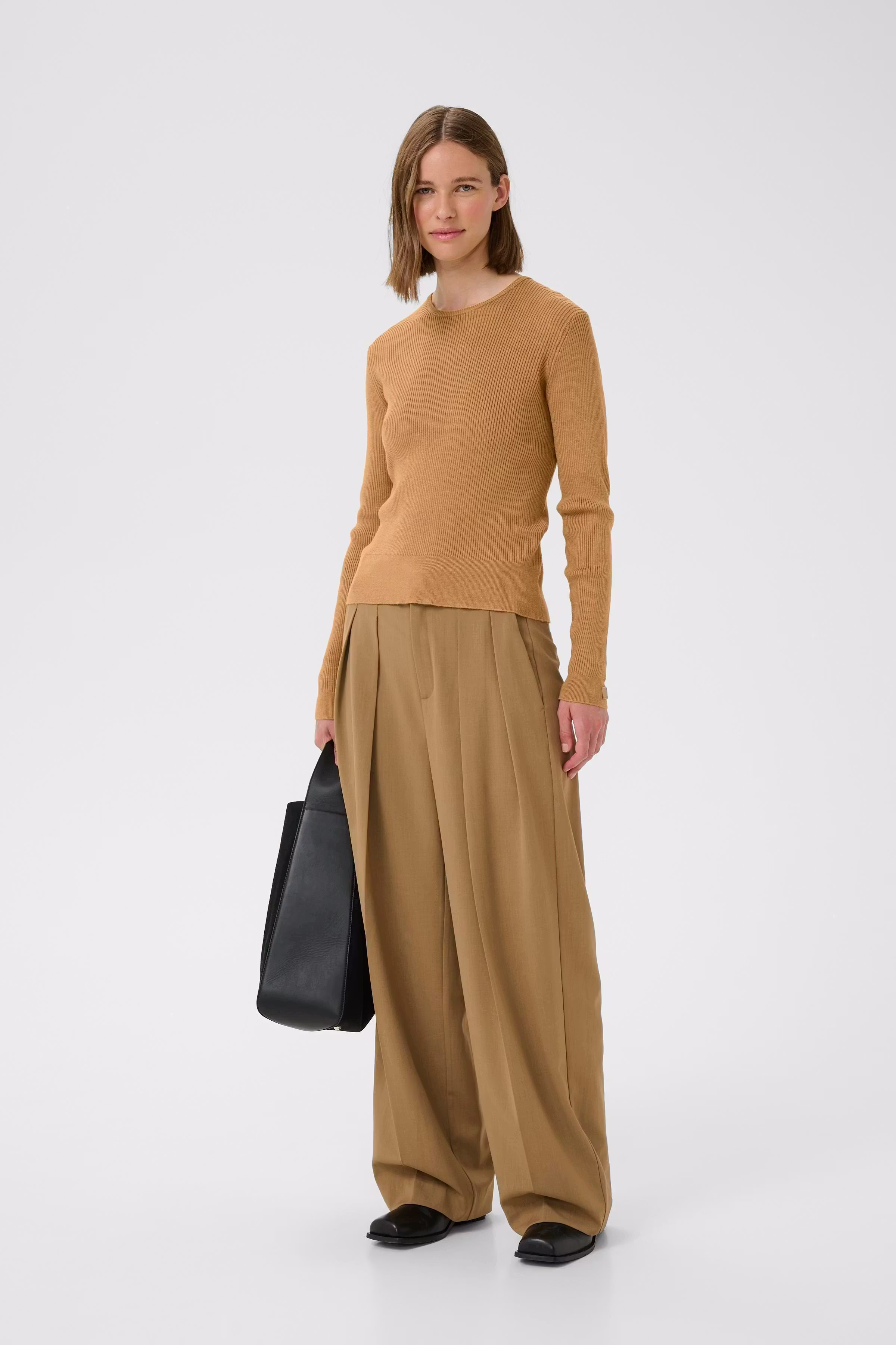 LeenahIW Pullover LOOKBOOK FRONT 30110803-1713271