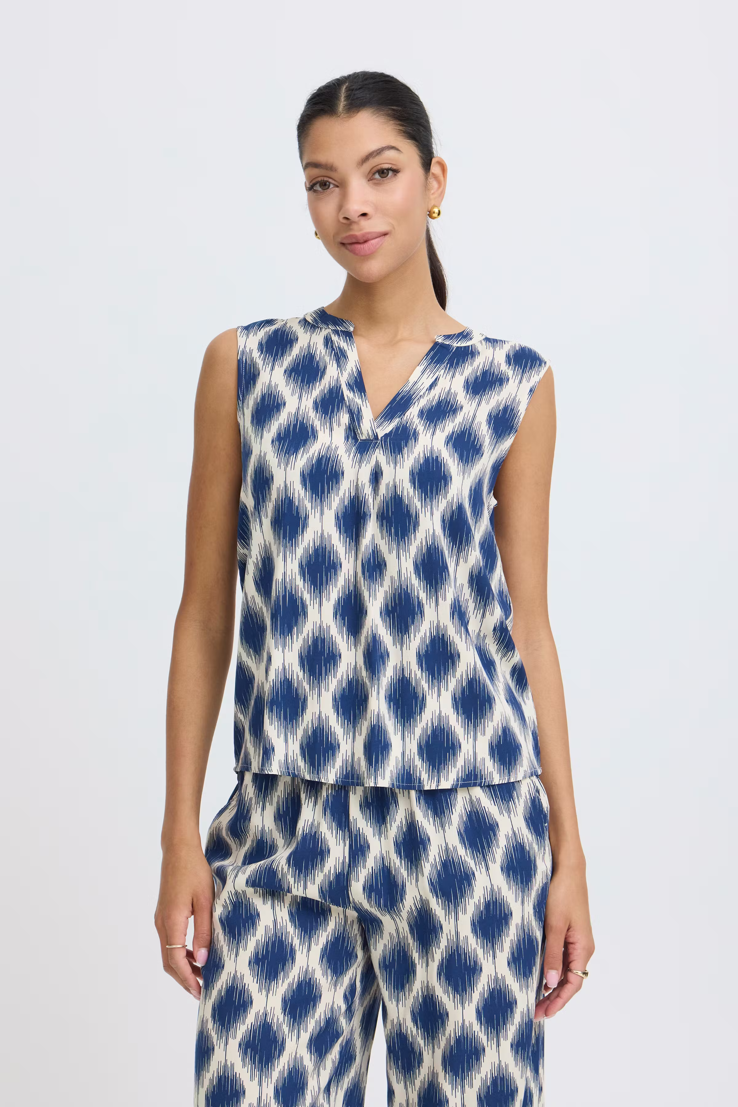 BYMMJOELLA Bluse LOOKBOOK FRONT 20818772-900006745