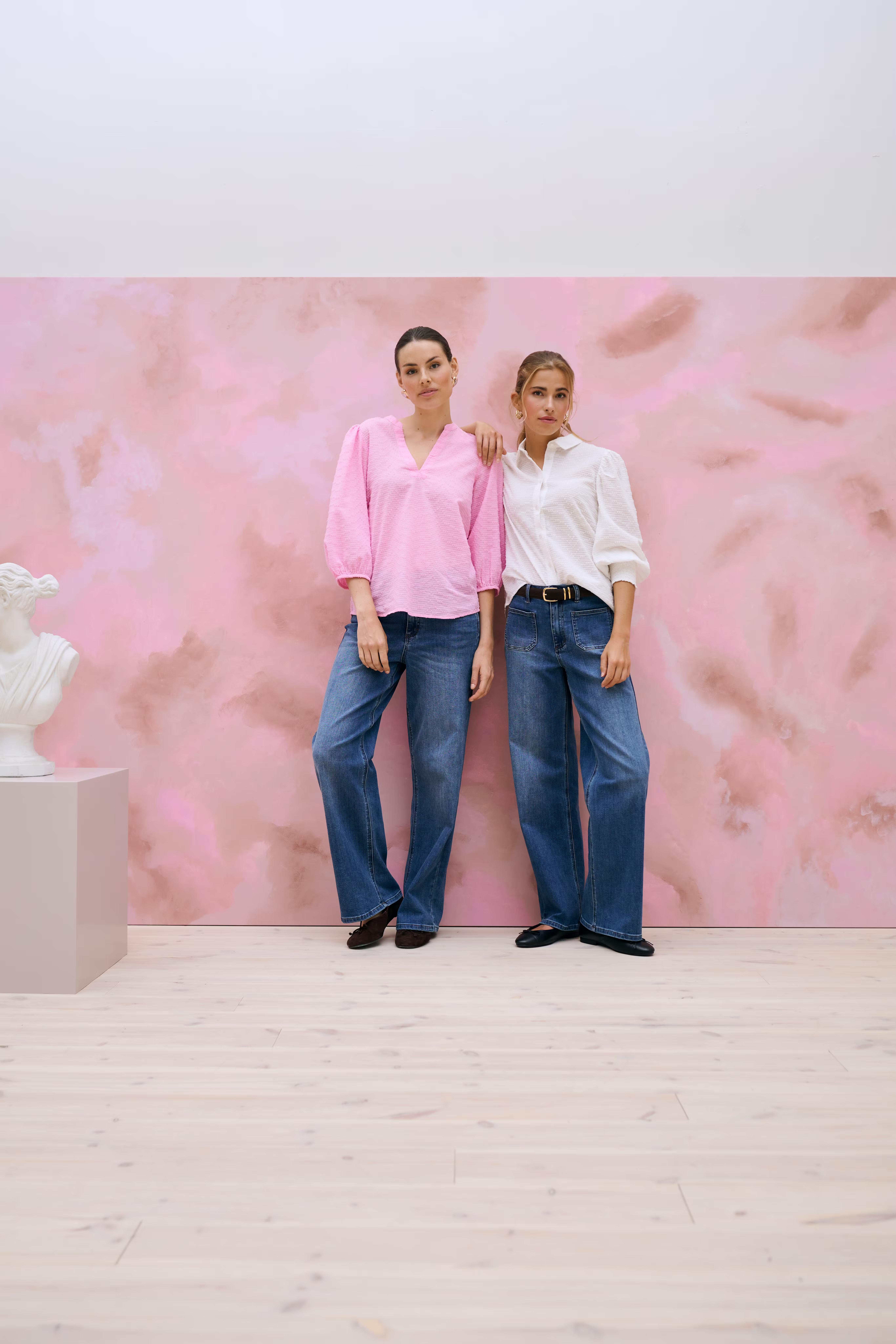 KApenelope Blouse LOCATION NONE 10511436-152218