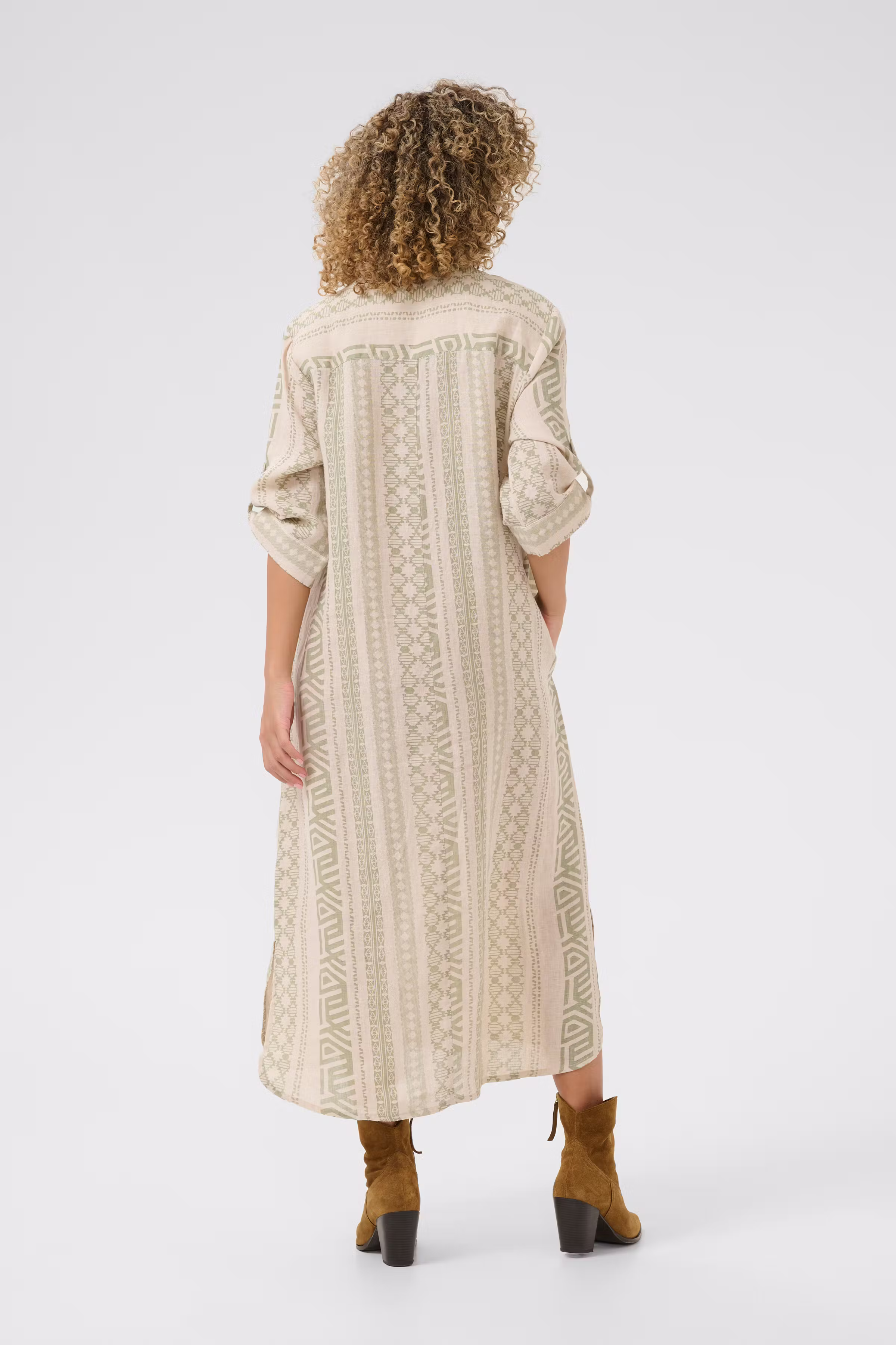CRBellis Linen dress LOOKBOOK BACK 10611577-107747