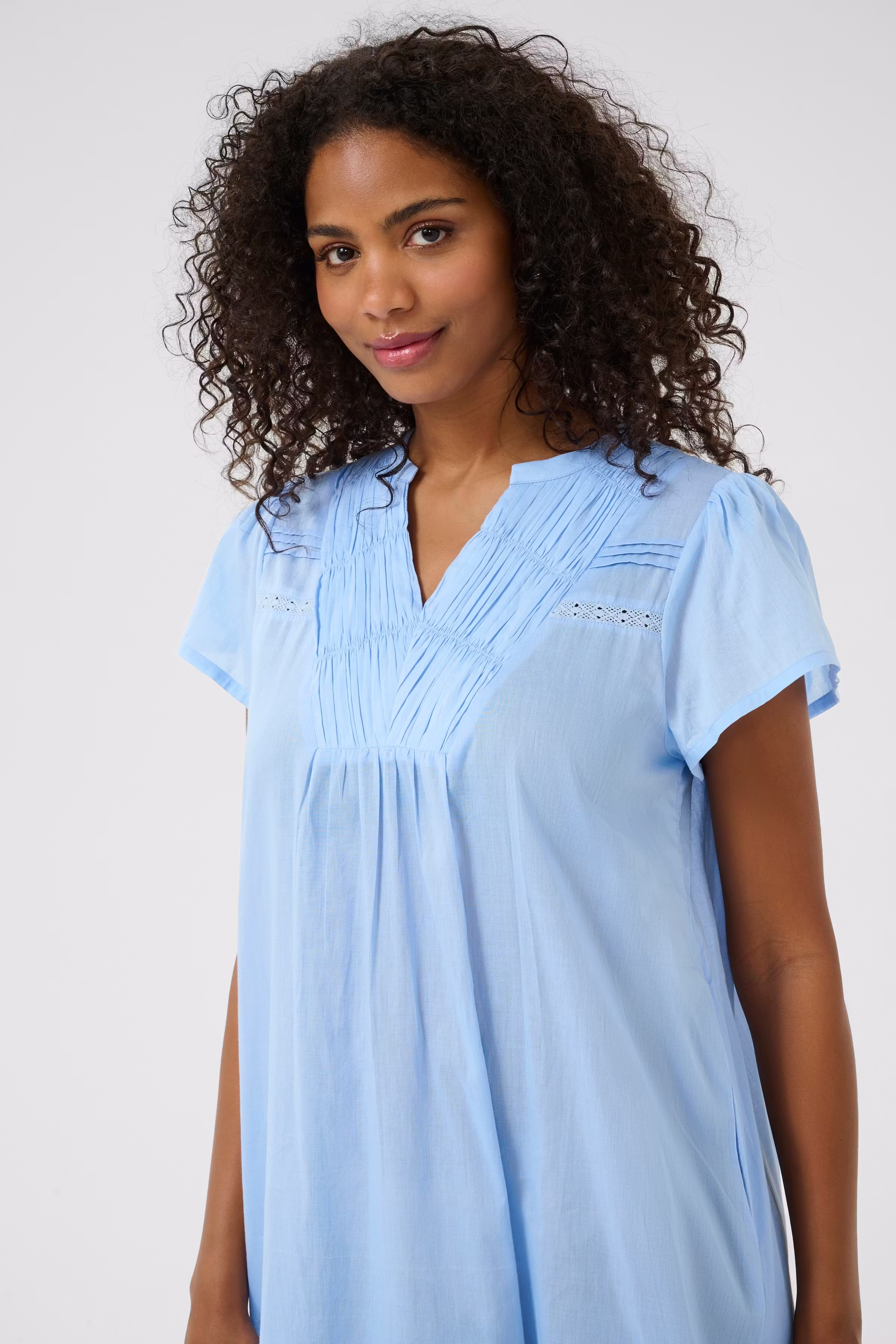KAkarli Kjole LOOKBOOK DETAIL 10552464-153930