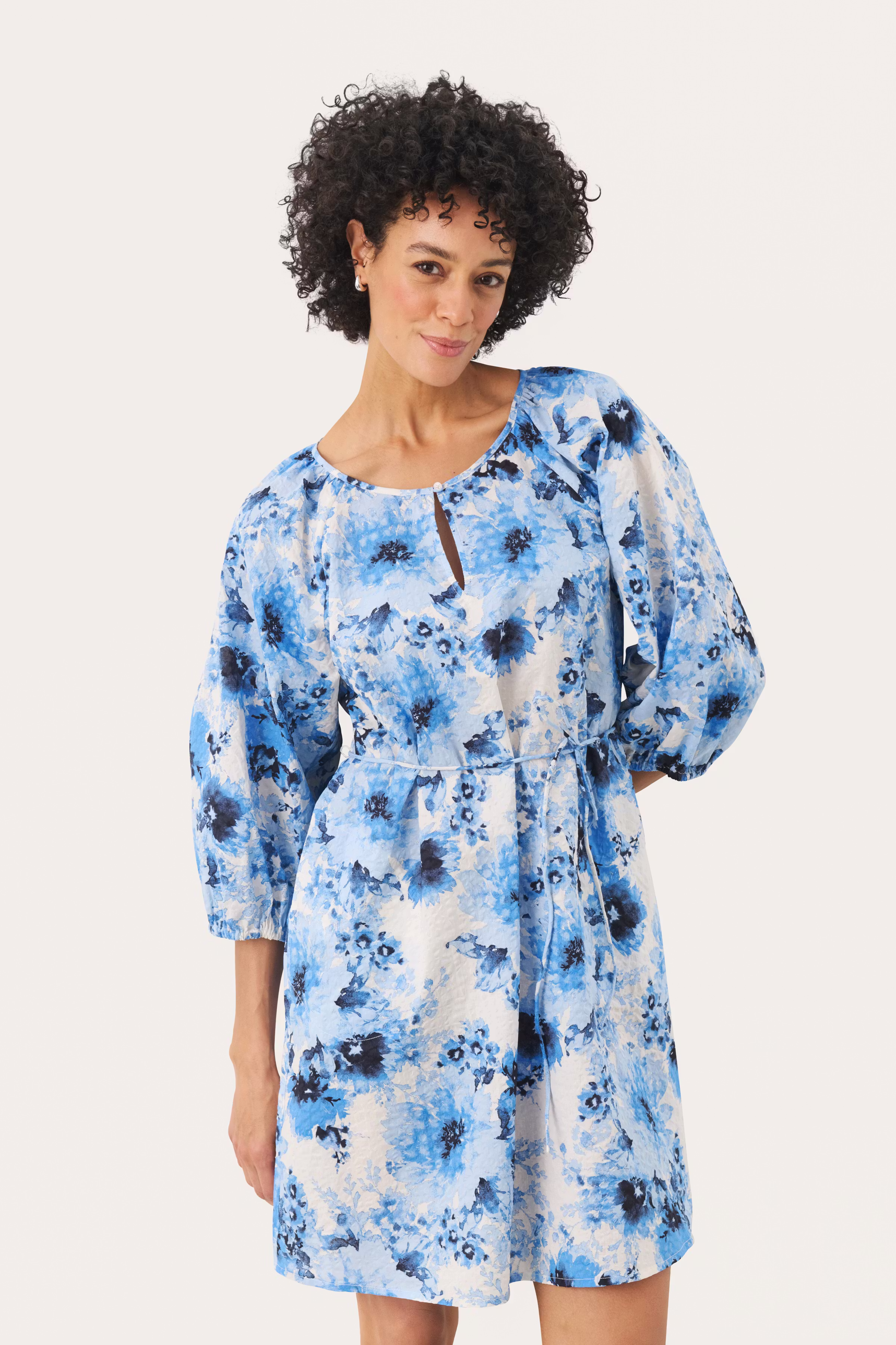 ReidinuPW Dress LOOKBOOK FRONT 30310057-303766