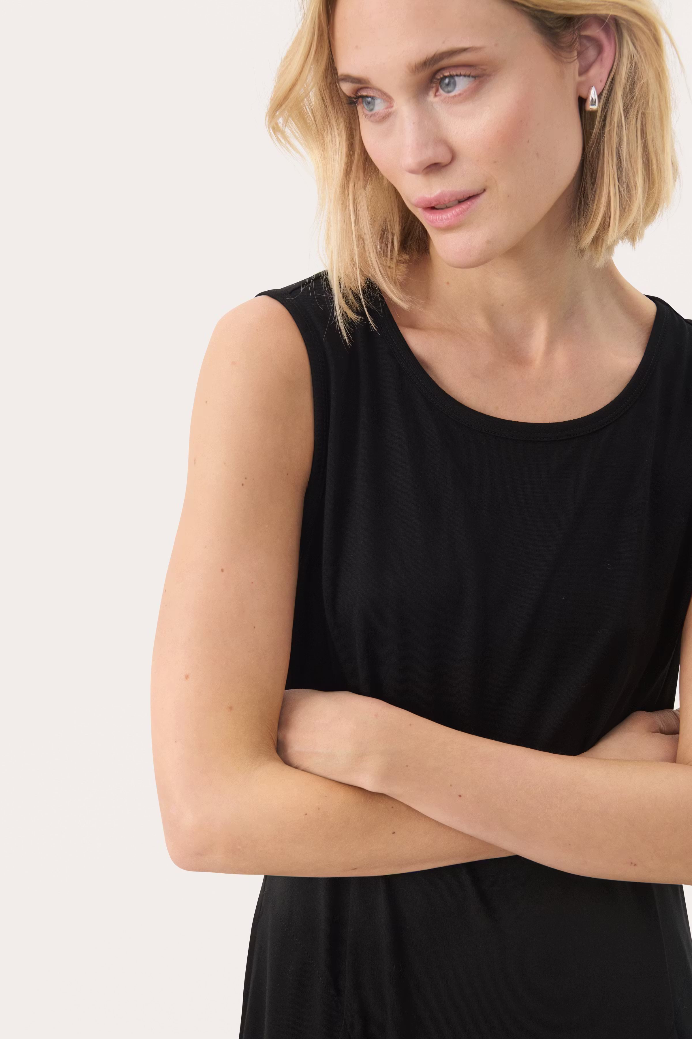 ThelmaPW Kleid LOOKBOOK DETAIL 30309845-194008