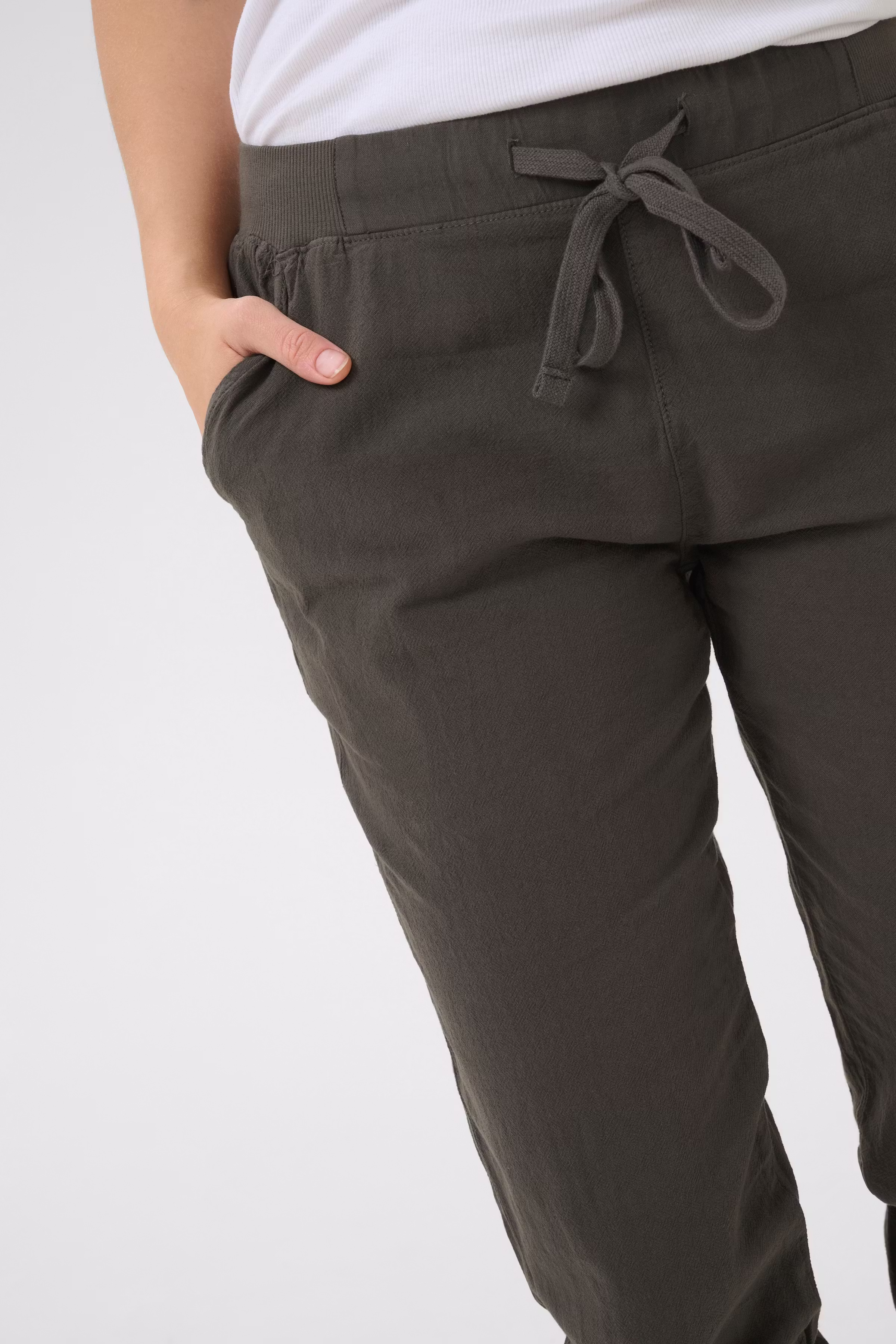 Naya Capri bukser LOOKBOOK DETAIL 10502803-190205