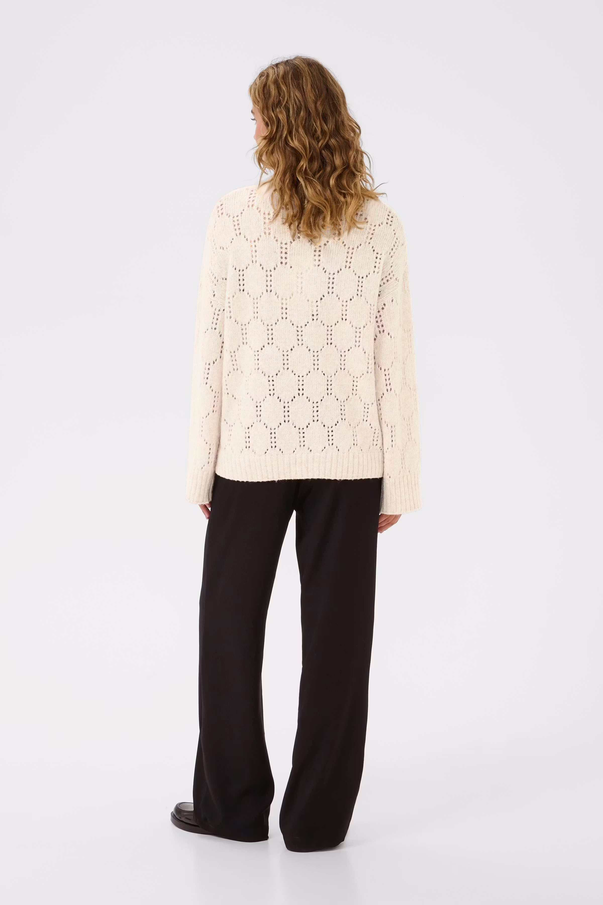 CRZilla Pullover LOOKBOOK BACK 10614250-100232